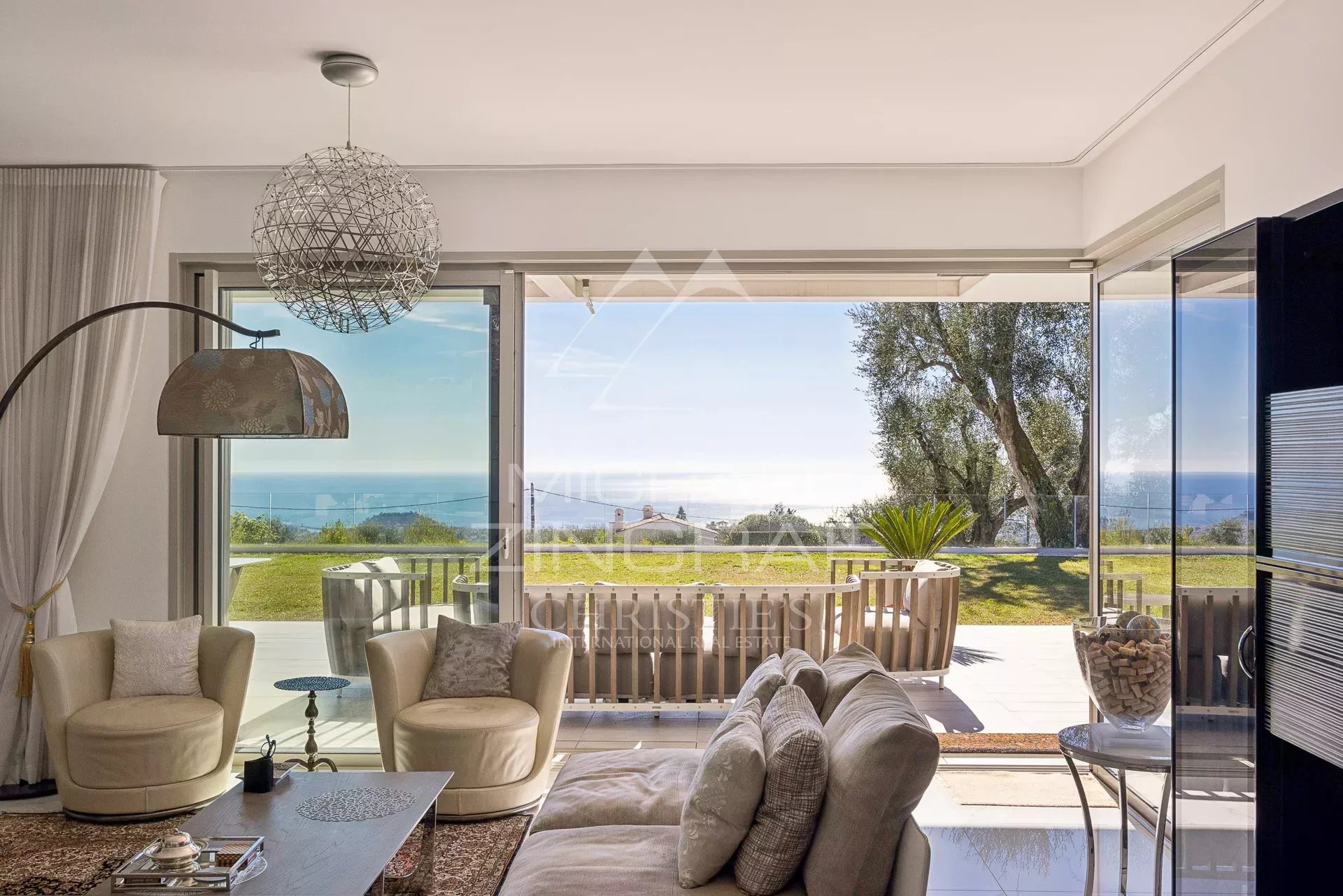 Villa contemporaine à Gairaut – Vue mer panoramique