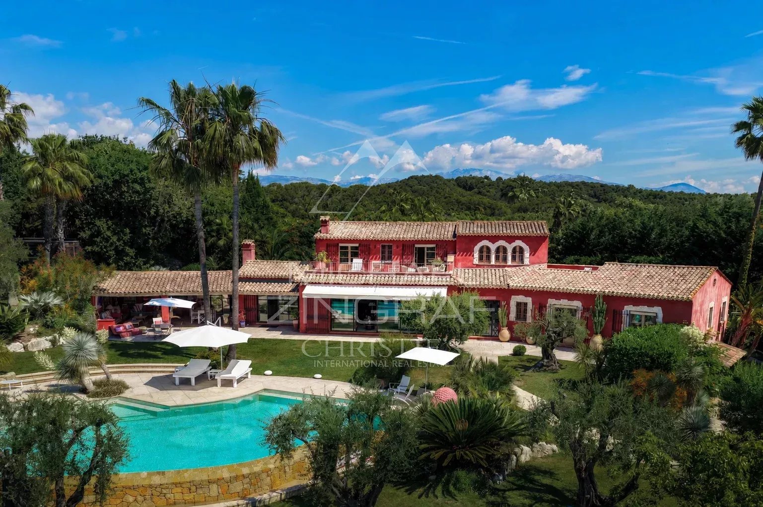 Mougins - Exclusivité - Propriété provençale avec vue panoramique sur le village et la mer