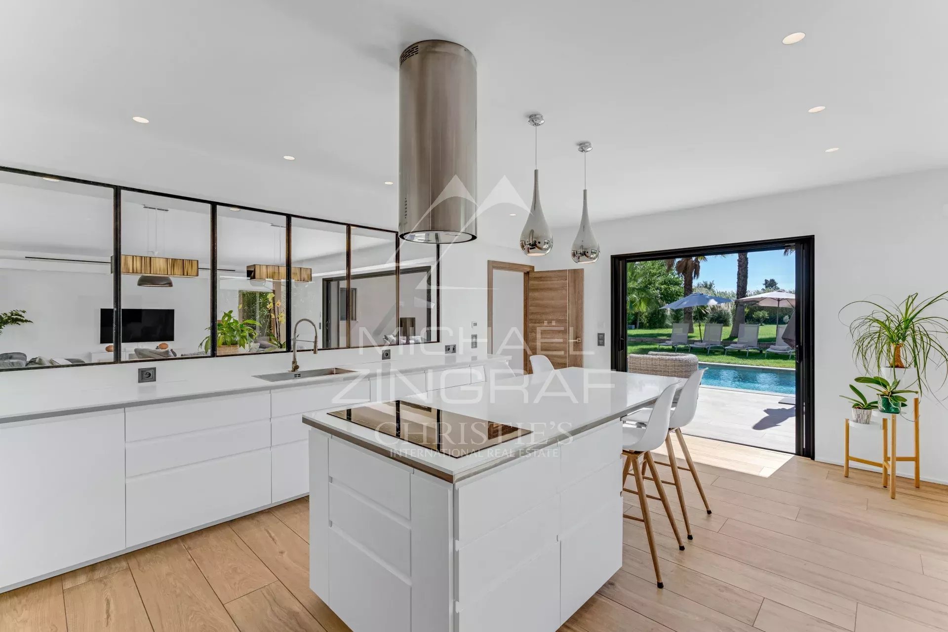 Saint-Tropez – Villa contemporaine à deux pas de Pampelonne