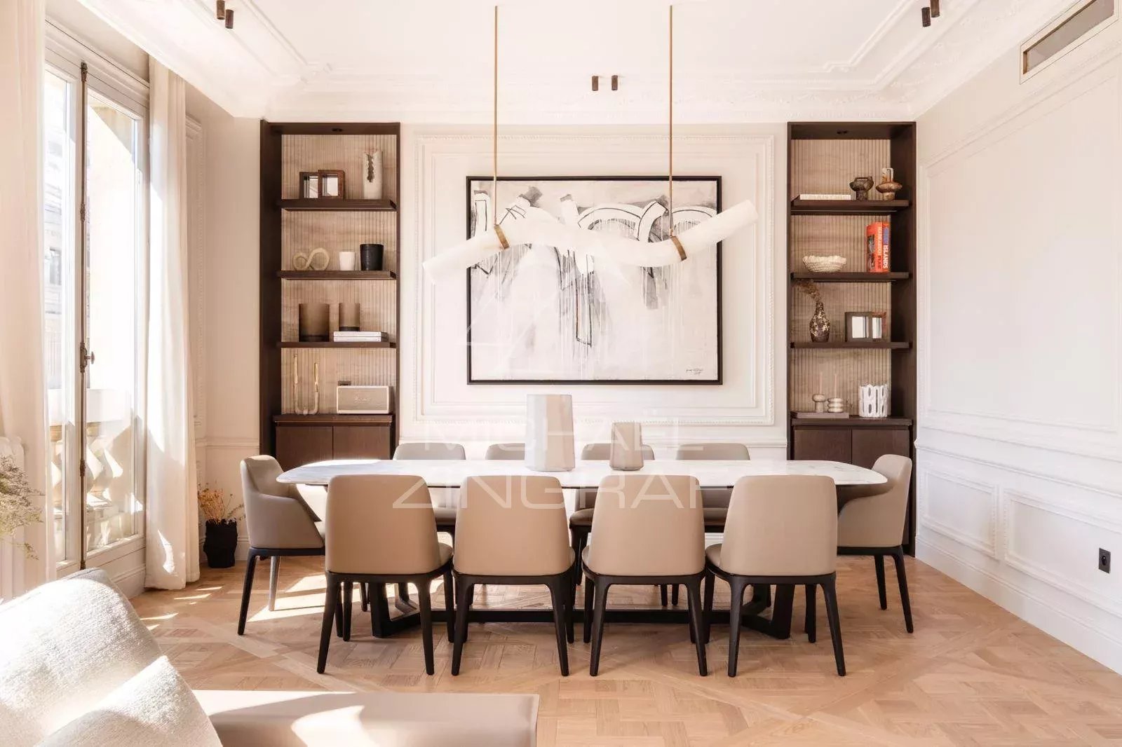 A vendre - Appartement 3 Suits -Paris 8eme - Jean Goujon - Clim - Refait à neuf