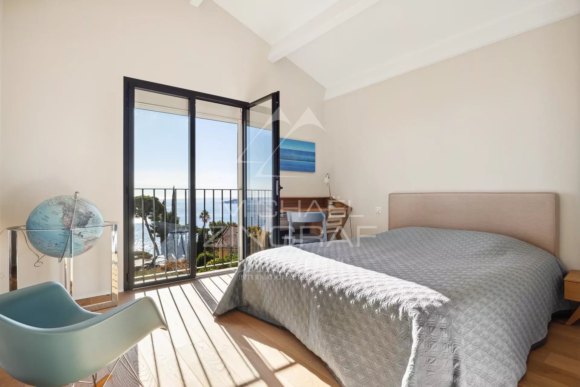 EZE BORD DE MER – KOMPLETT RENOVIERTE VILLA – PANORAMABLICK AUF DAS MEER