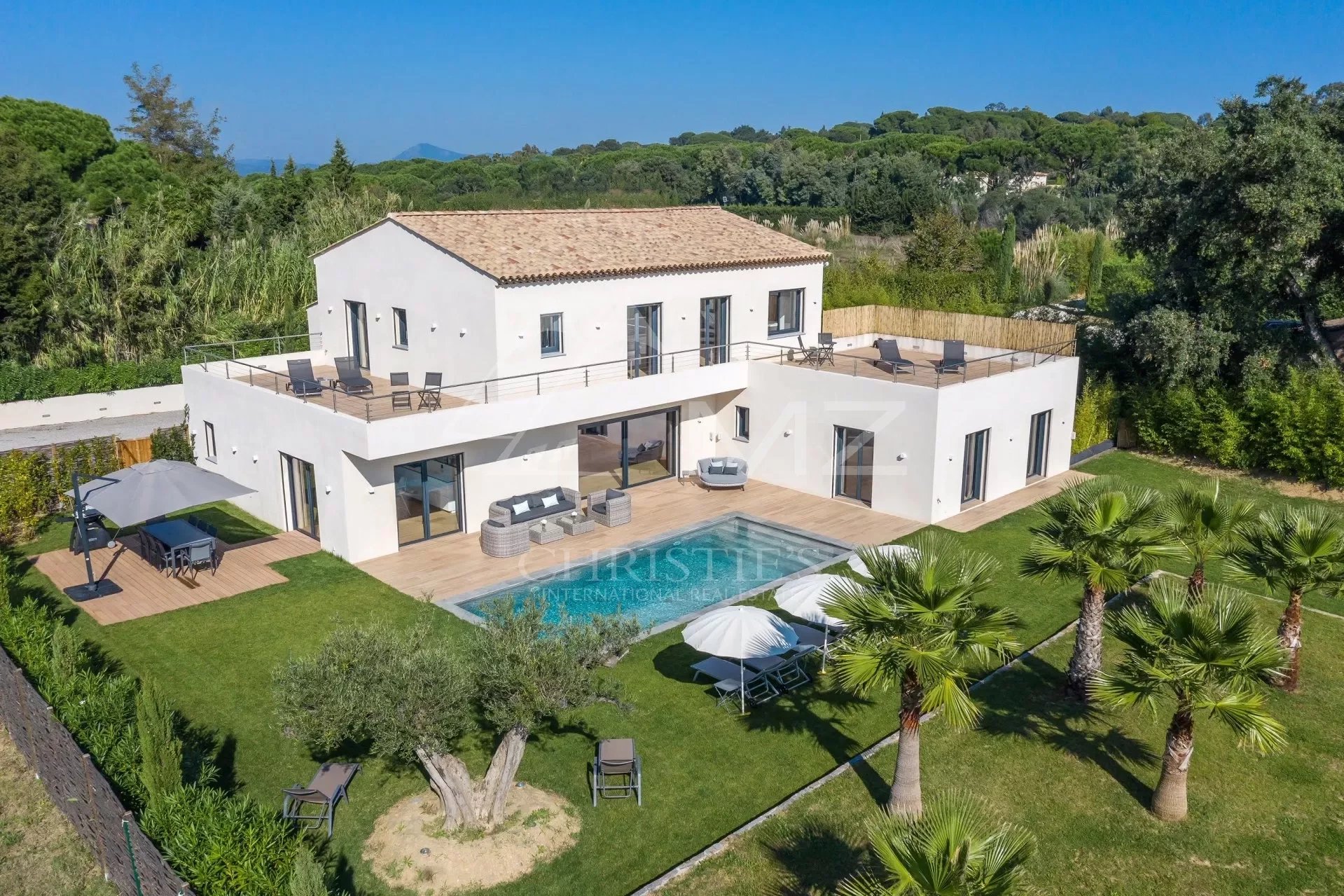 Saint-Tropez - Schöne moderne Villa in der Nähe von Stränden