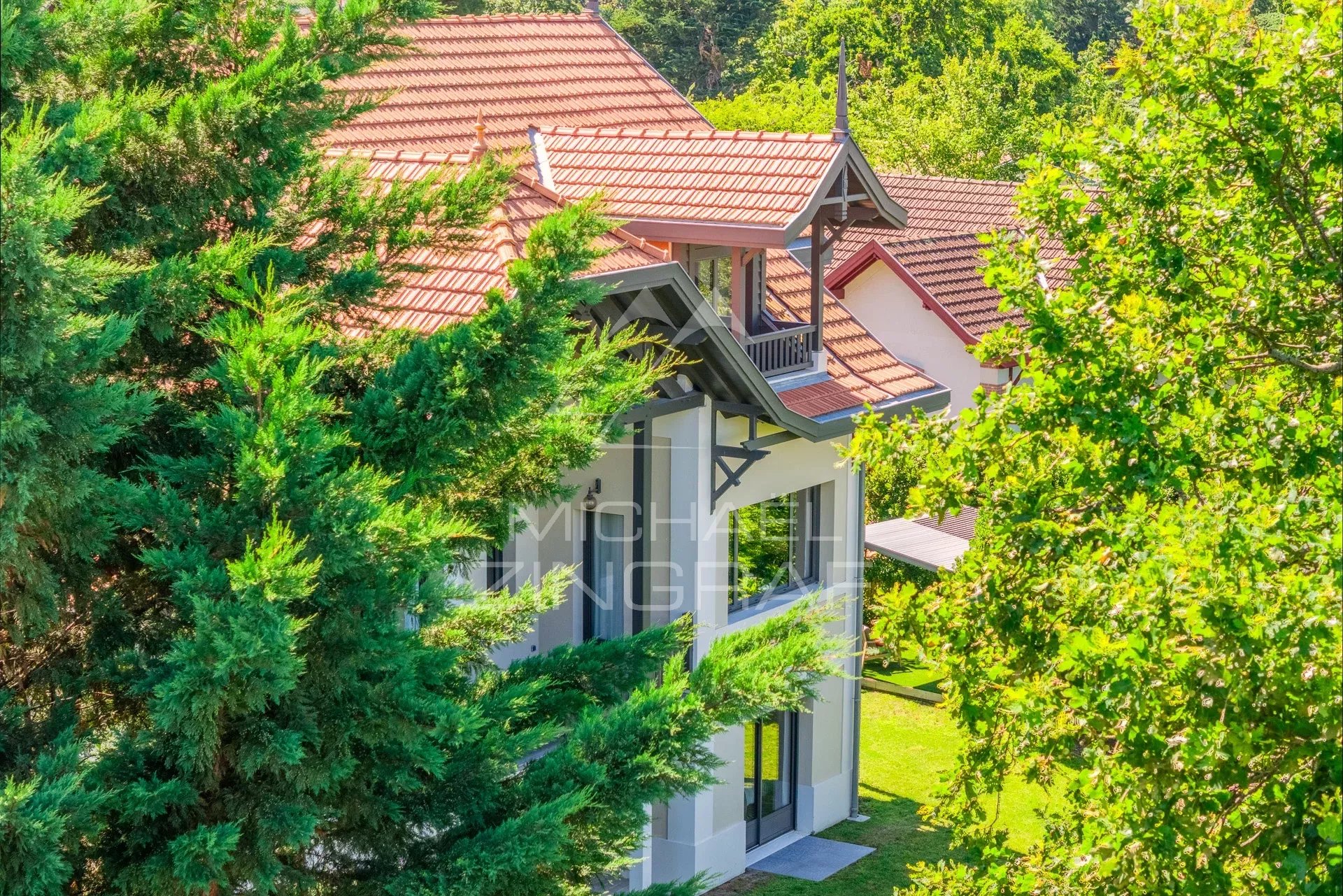 Villa d’Exception – Vue Panoramique sur le Bassin d’Arcachon