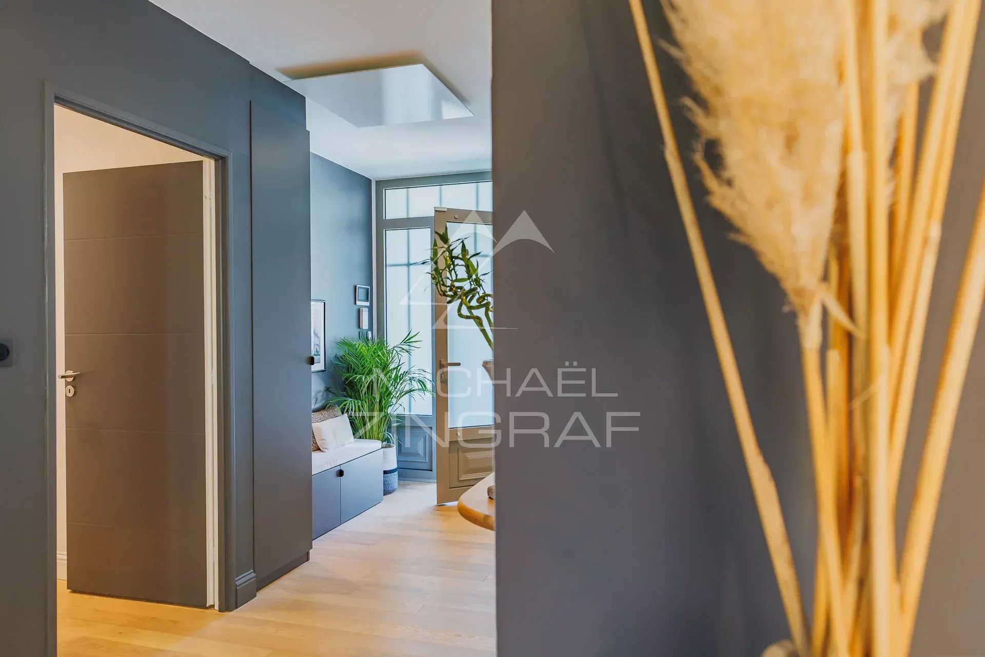 Abatilles – Elegante Familienvilla mit Pool