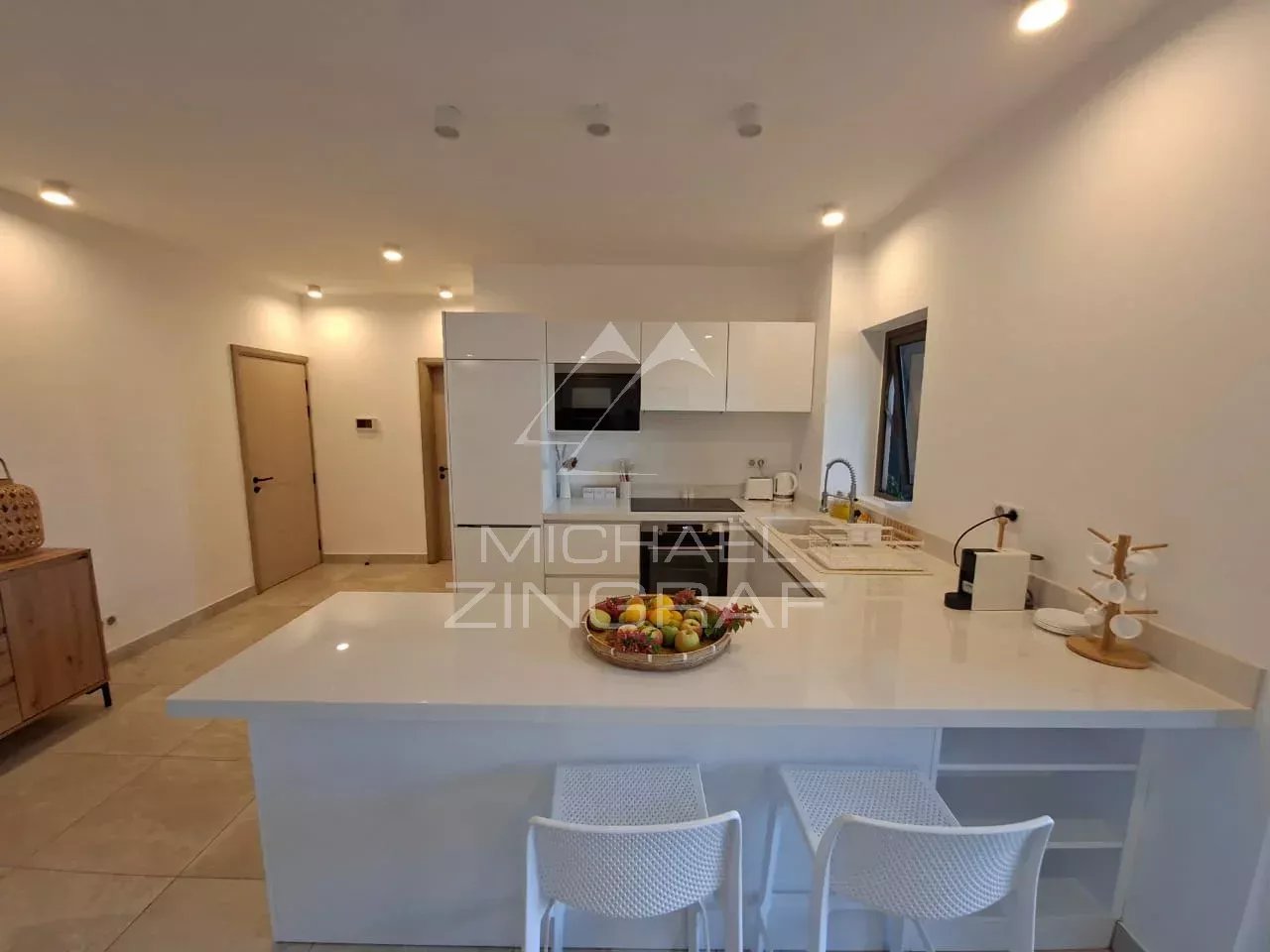 Beachfront Apartment with Panoramic Ocean Views – Pointe aux Canonniers
