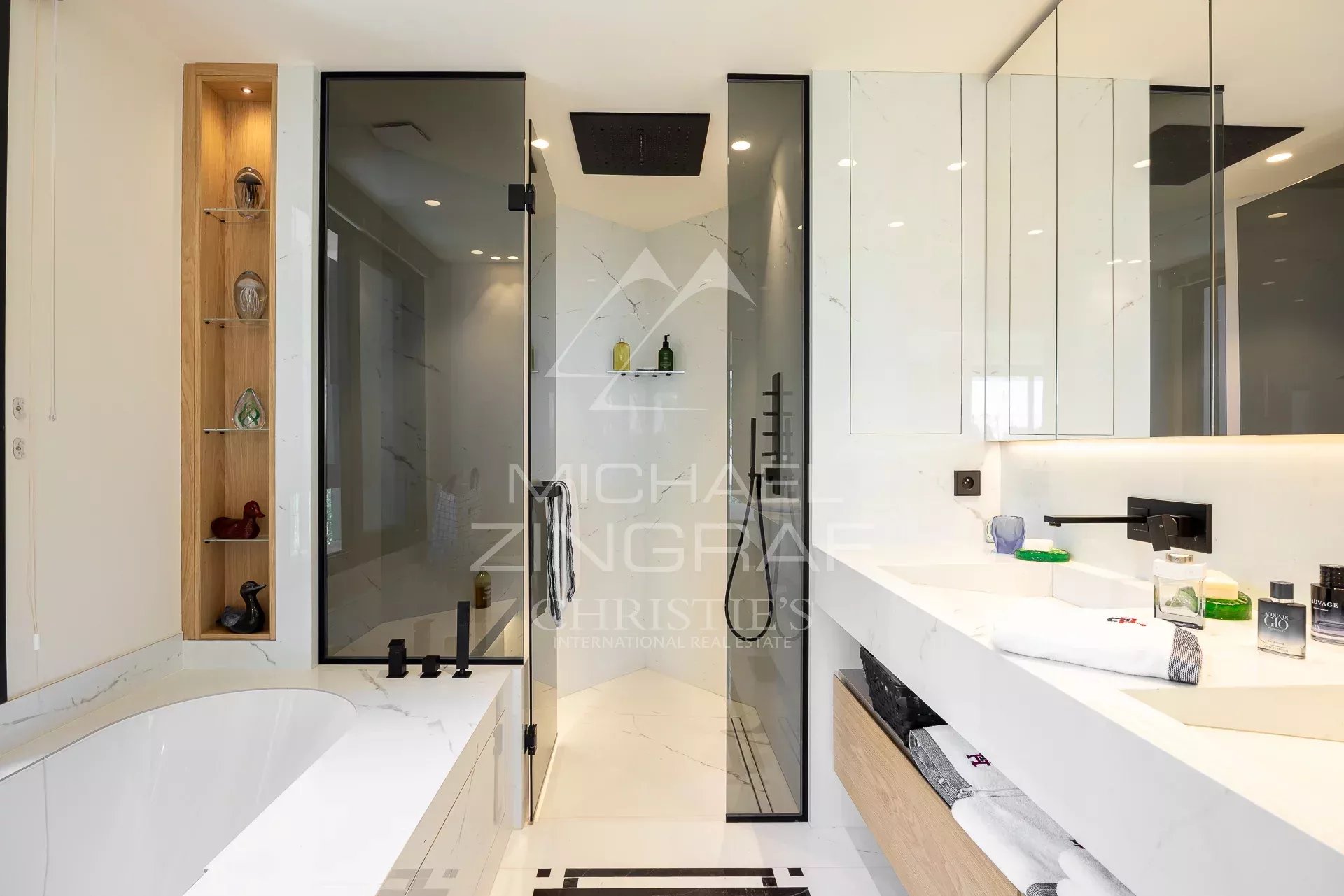 Cannes – Kalifornien – Moderne Villa