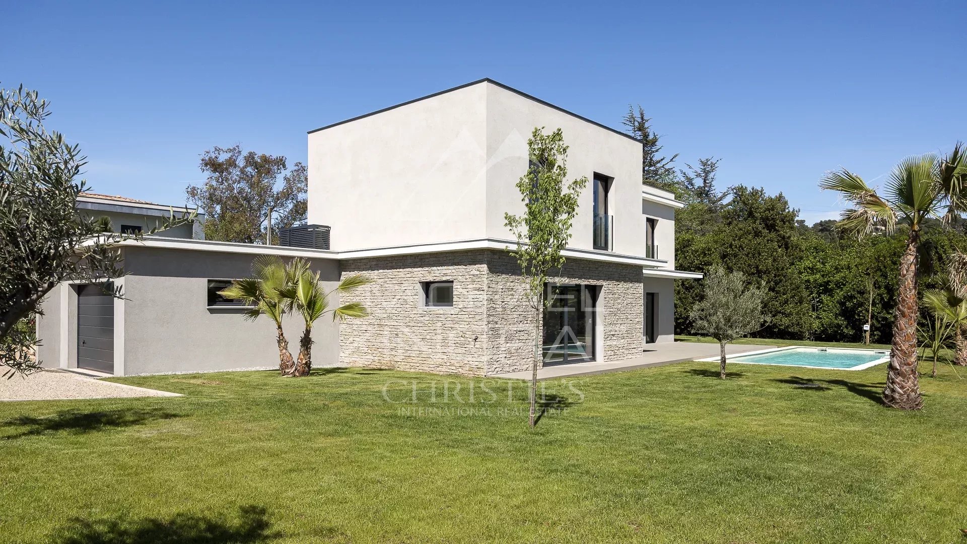 Neue zeitgenössische Villa