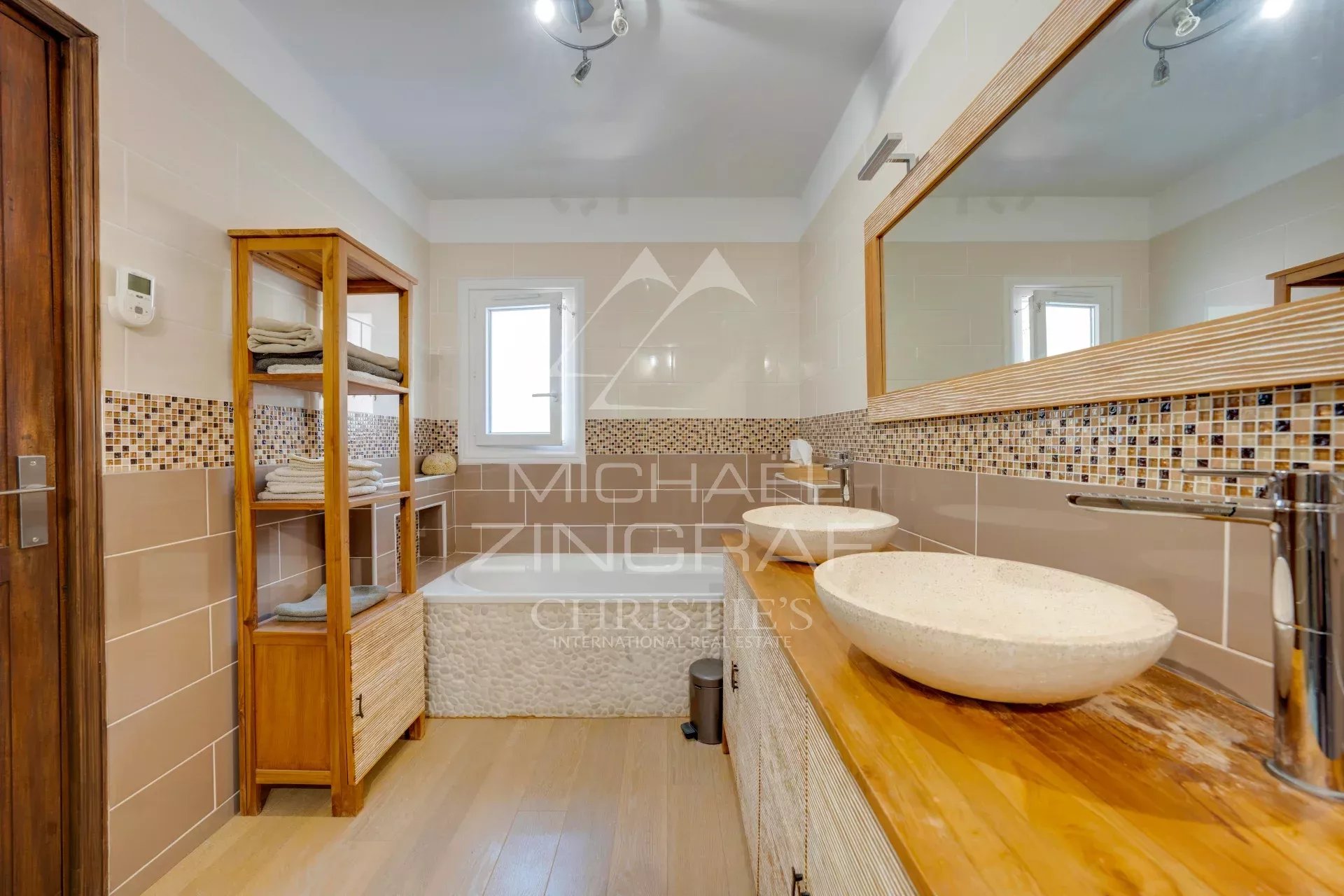 ENSUÈS-LA-REDONNE - MAISON AVEC VUE MER