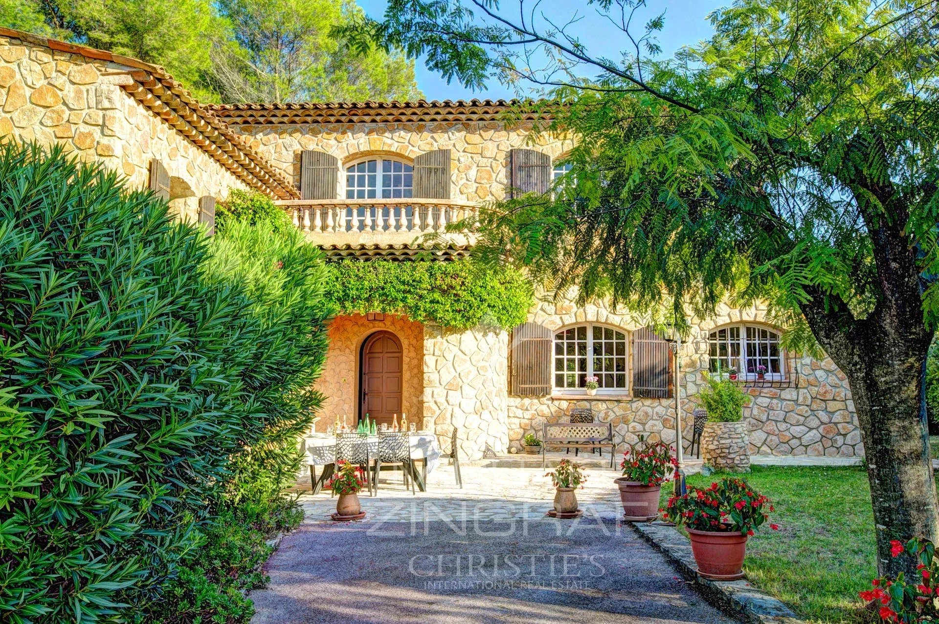 villa 5p view Hills with pool