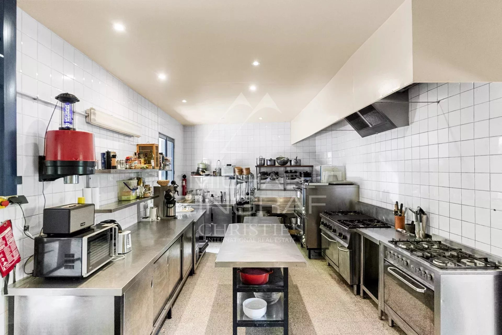 Propriété d’exception au cœur de la nature – Gréolières