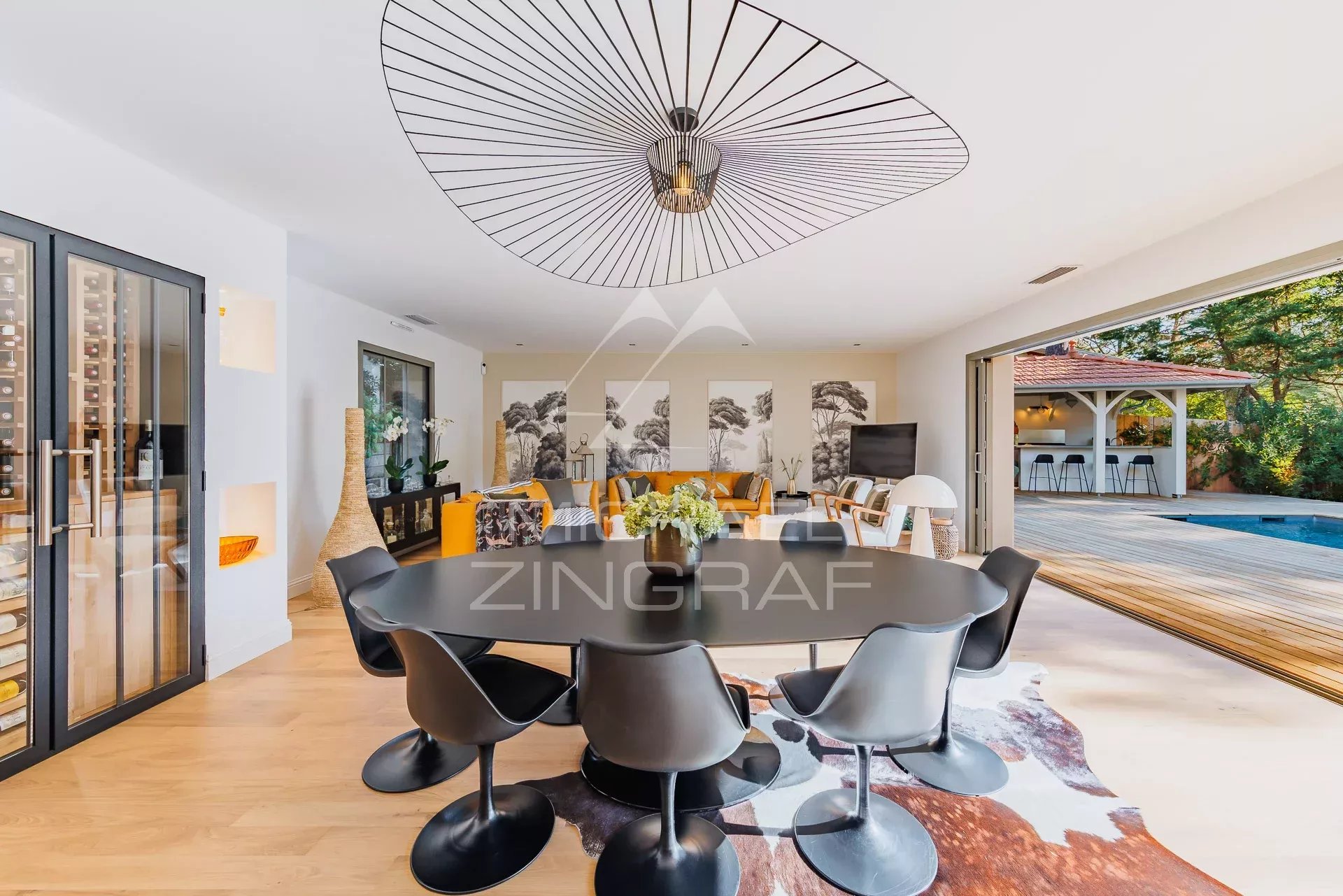 Abatilles – Elegante Familienvilla mit Pool