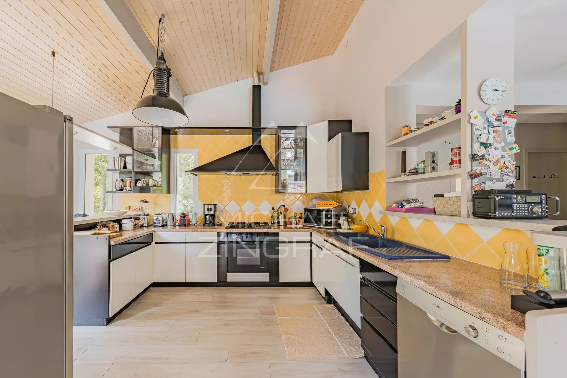 Pyla-sur-Mer – Beach within walking distance – Sought-after neighbourhood