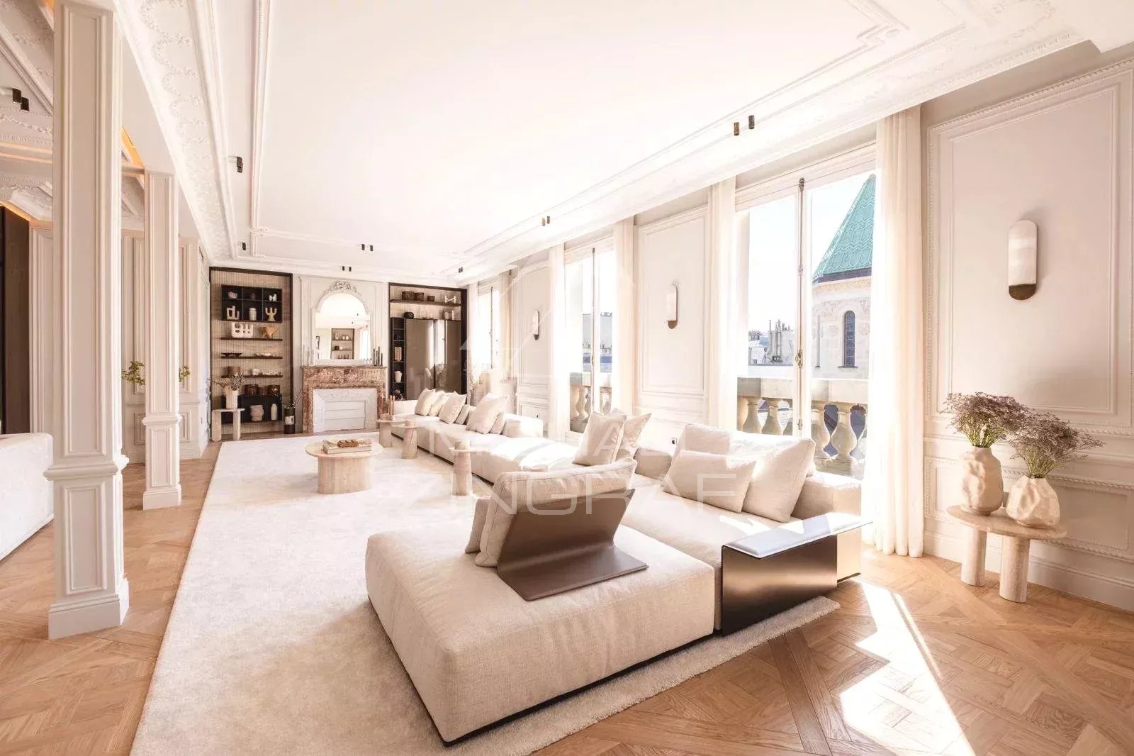 A vendre - Appartement 3 Suits -Paris 8eme - Jean Goujon - Clim - Refait à neuf