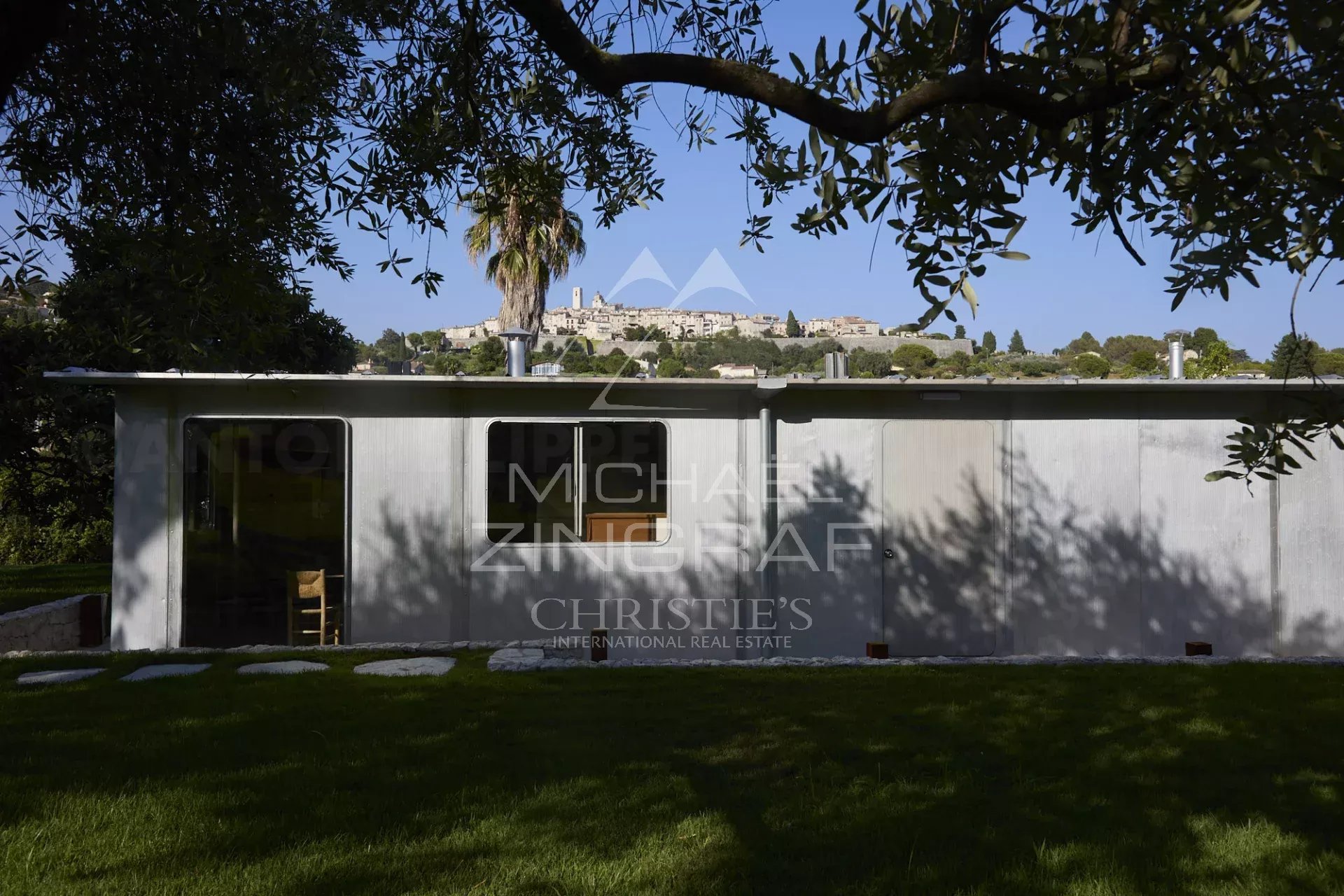 Saint-Paul-de-Vence — Le Clos du Père François & Maison Prouvé 58