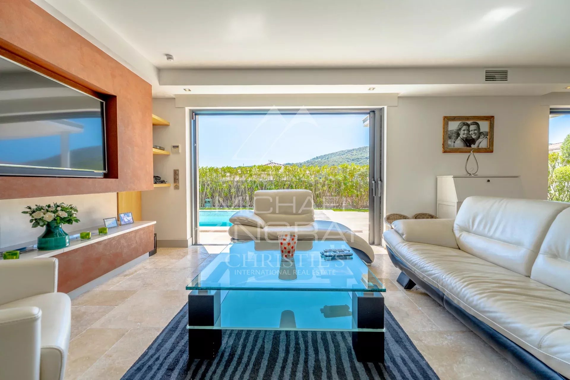 Villa de standing avec prestations haut de gamme et espaces bien-être