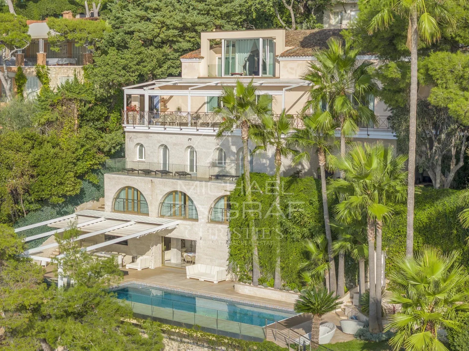 WATERFRONT VILLA - SAINT JEAN CAP FERRAT