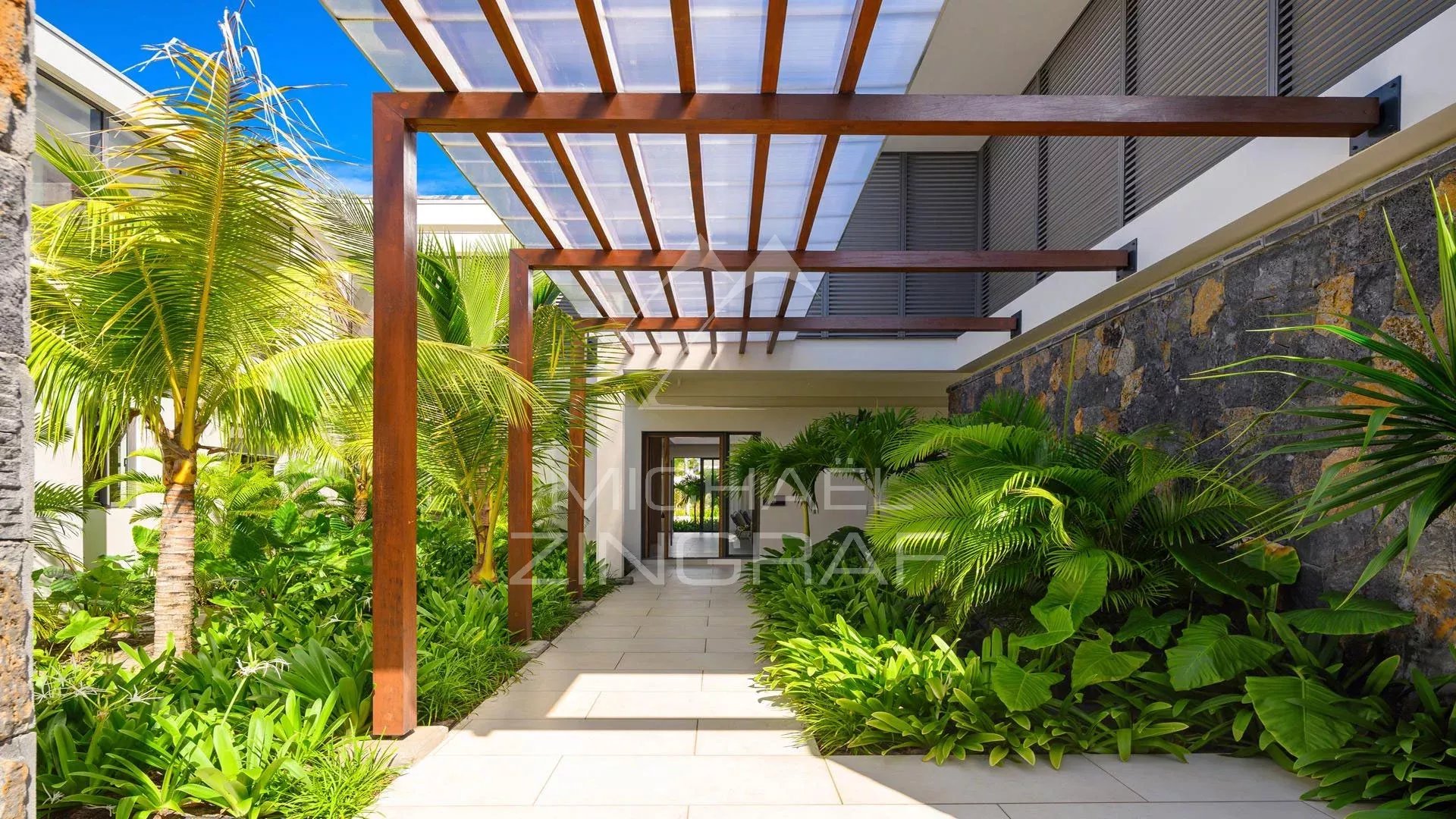 Mauritius - Belle Mare - Luxuriöse Villa in einem 5* Resort