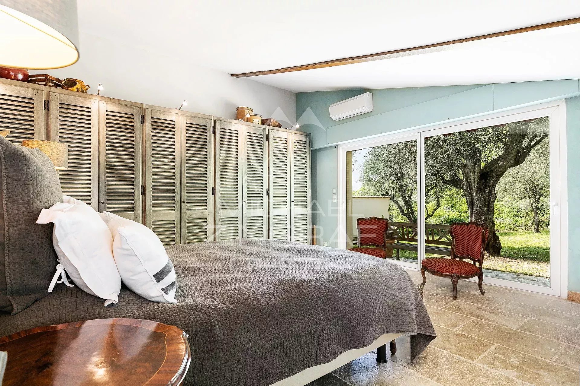 Cannes backcountry - Quintessential provencal bastide