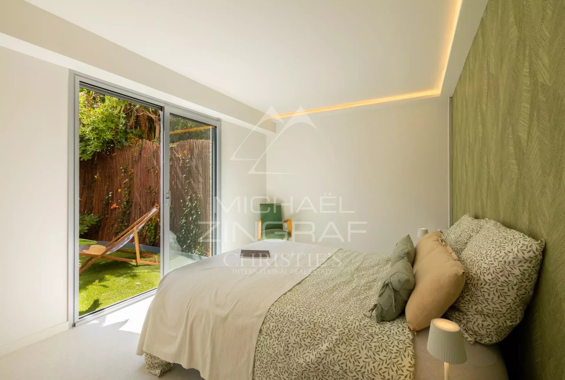 VILLEFRANCHE SUR MER - Magnifique 3 Pièces entièrement rénové