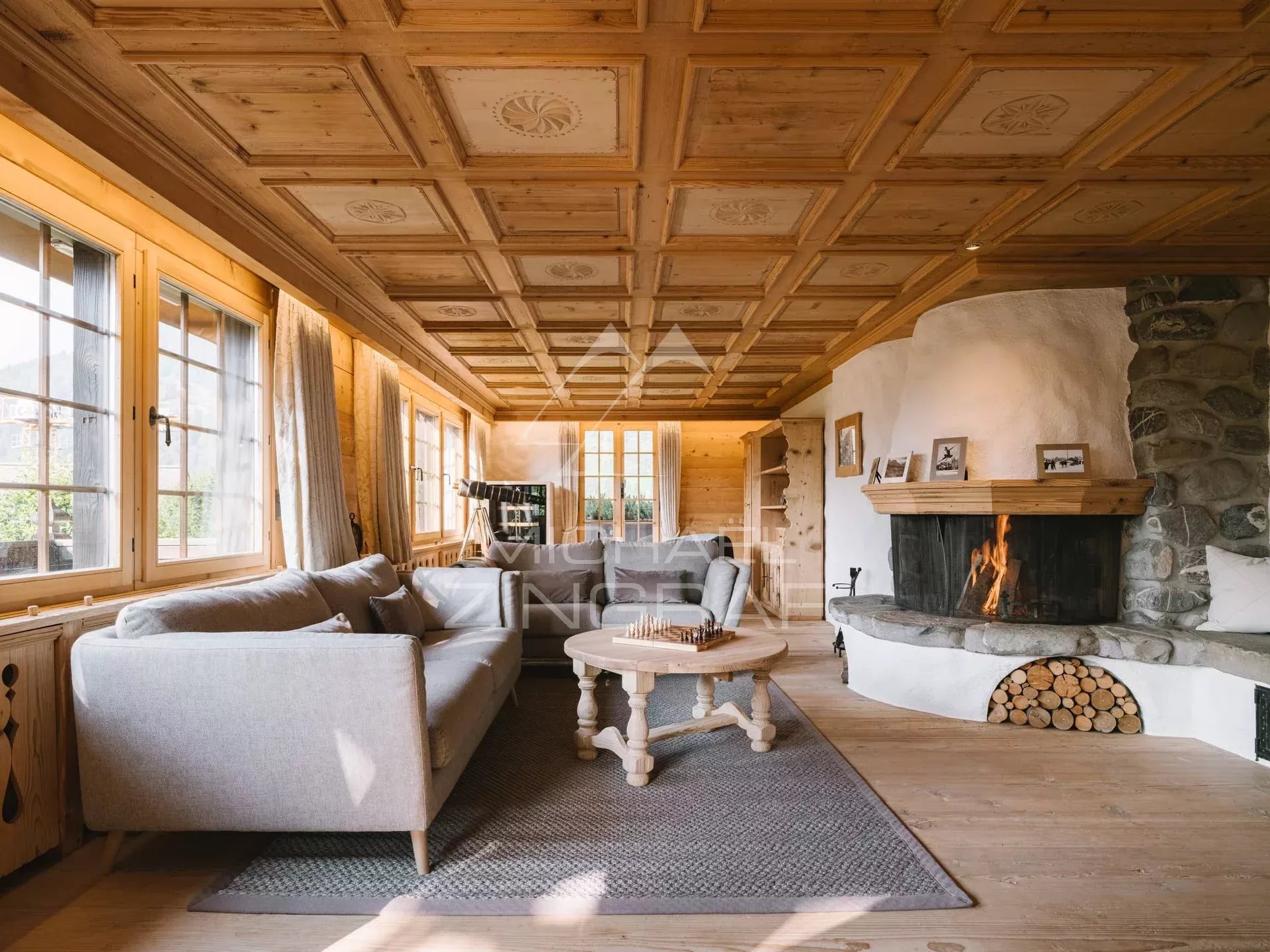 Appartement duplex de luxe à Gstaad pour location à long terme