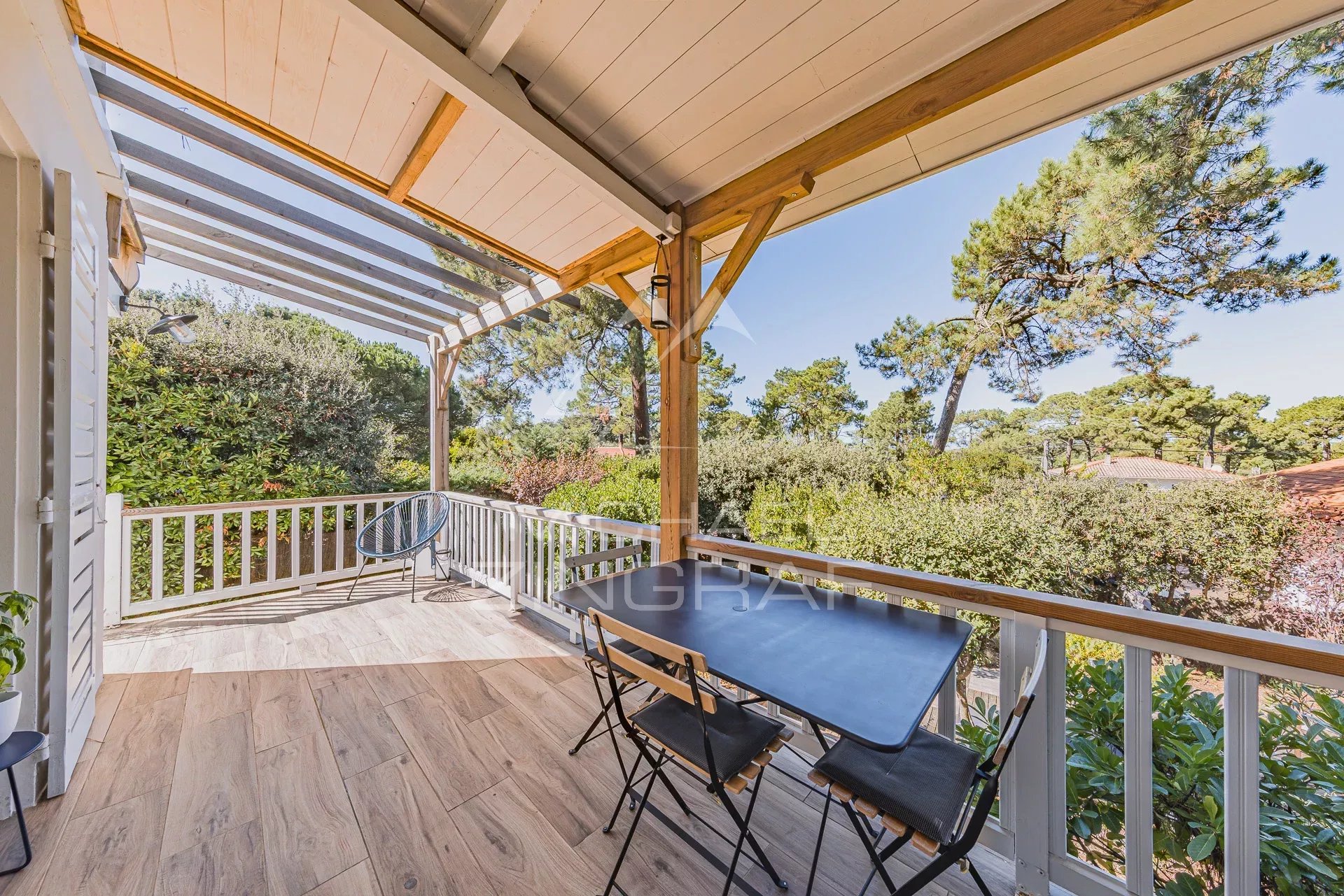 black chair and white table