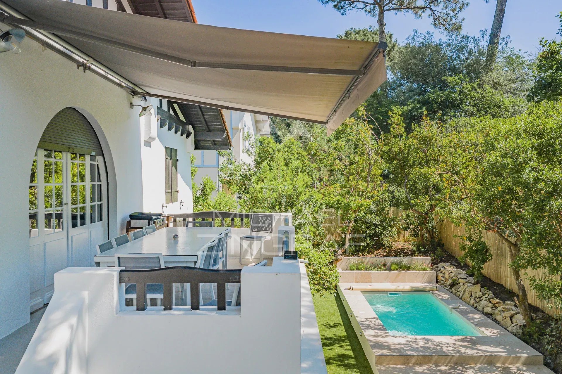 Authentische Villa Gaume in Pyla-sur-Mer, nur wenige Schritte vom Meer entfernt