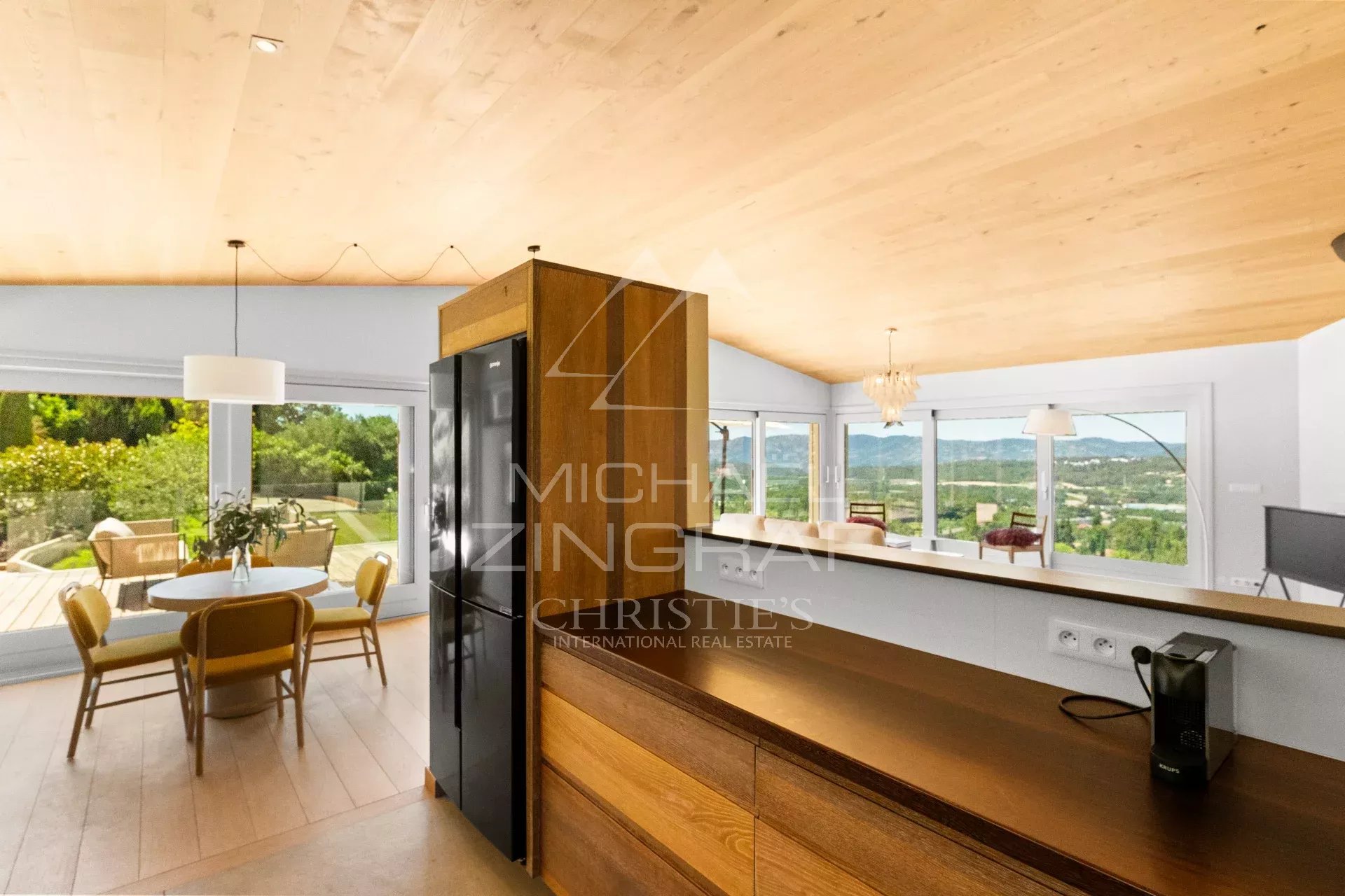 Proche Valbonne - Villa contemporaine avec vue panoramique - 4 chambres