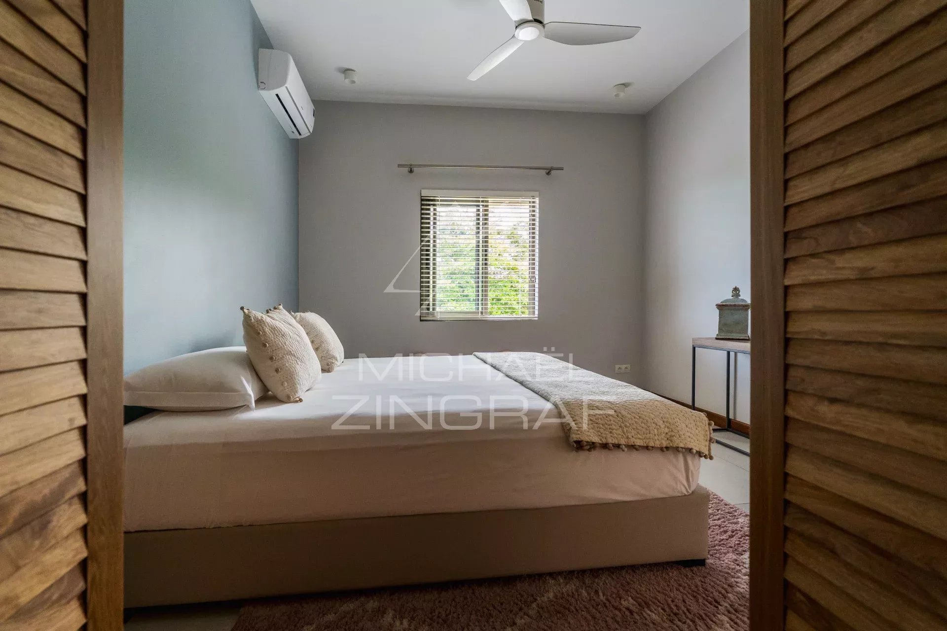 Élégante villa contemporaine face au golf - Bel Ombre