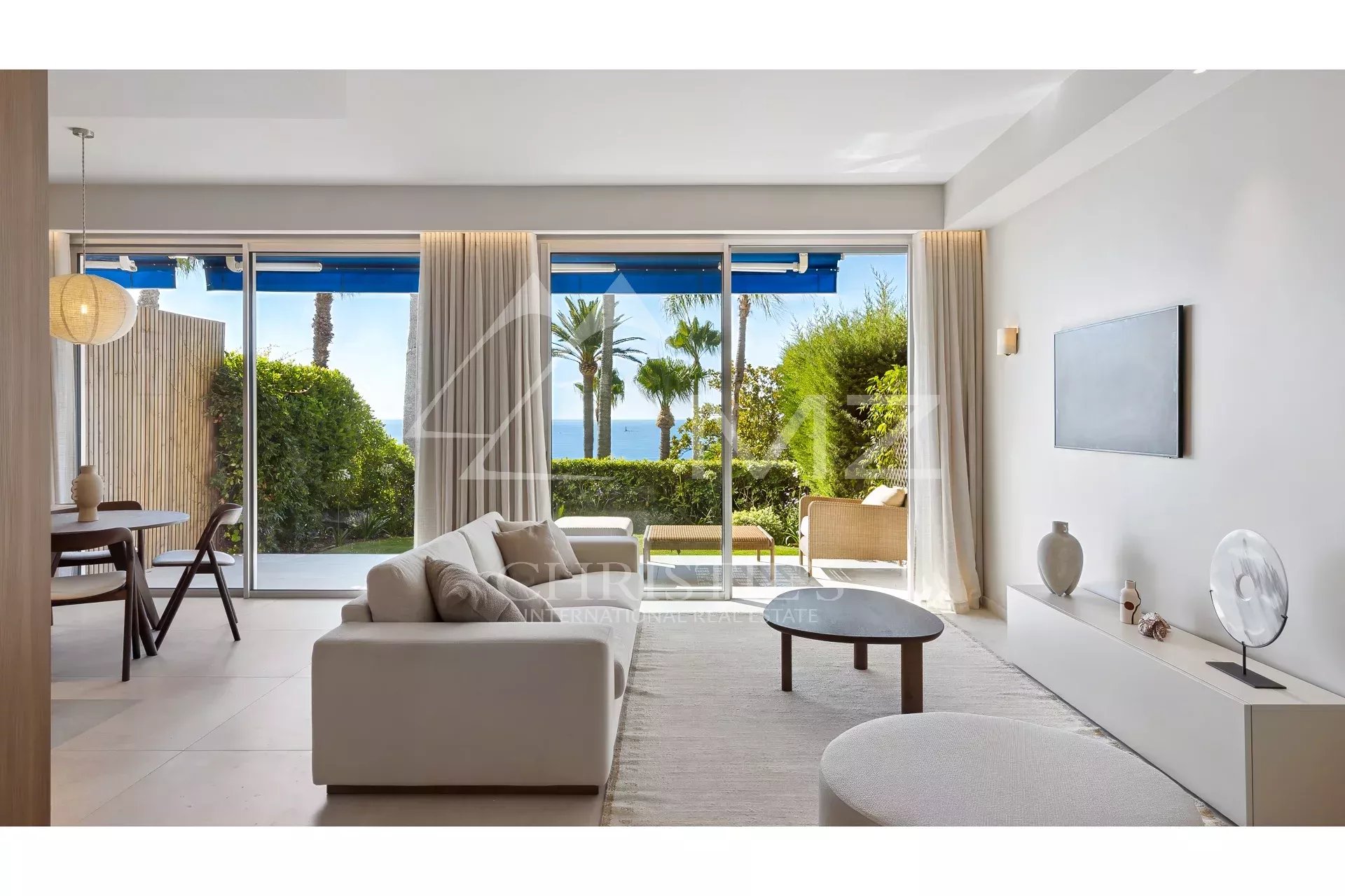 Modernes Apartment in einer Luxusresidenz