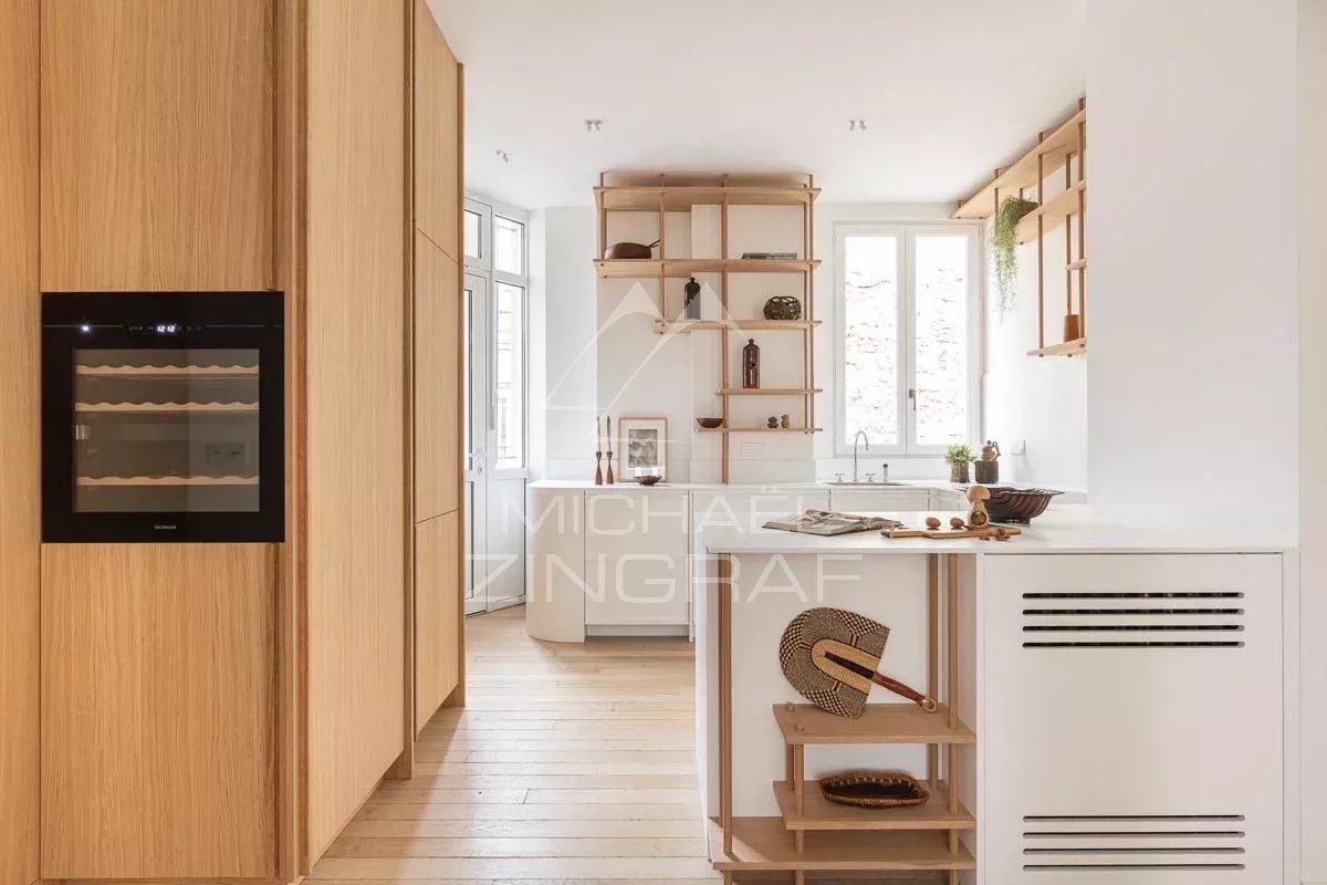 A vendre - Triangle d'or - 3 Suites - Parfait Etat - Clim