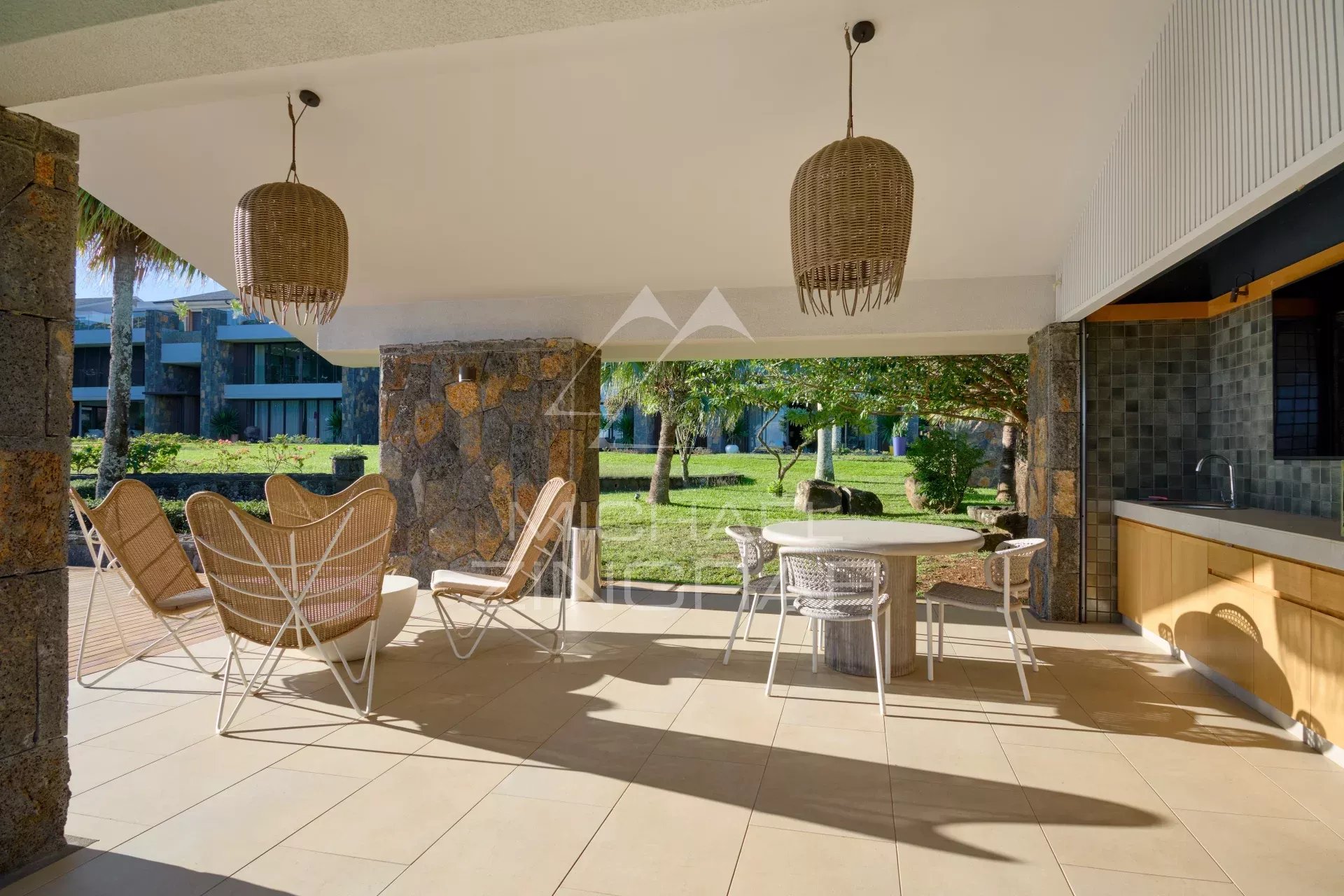 Mauritius – New 3-bedroom en-suite apartment – Belle Vue