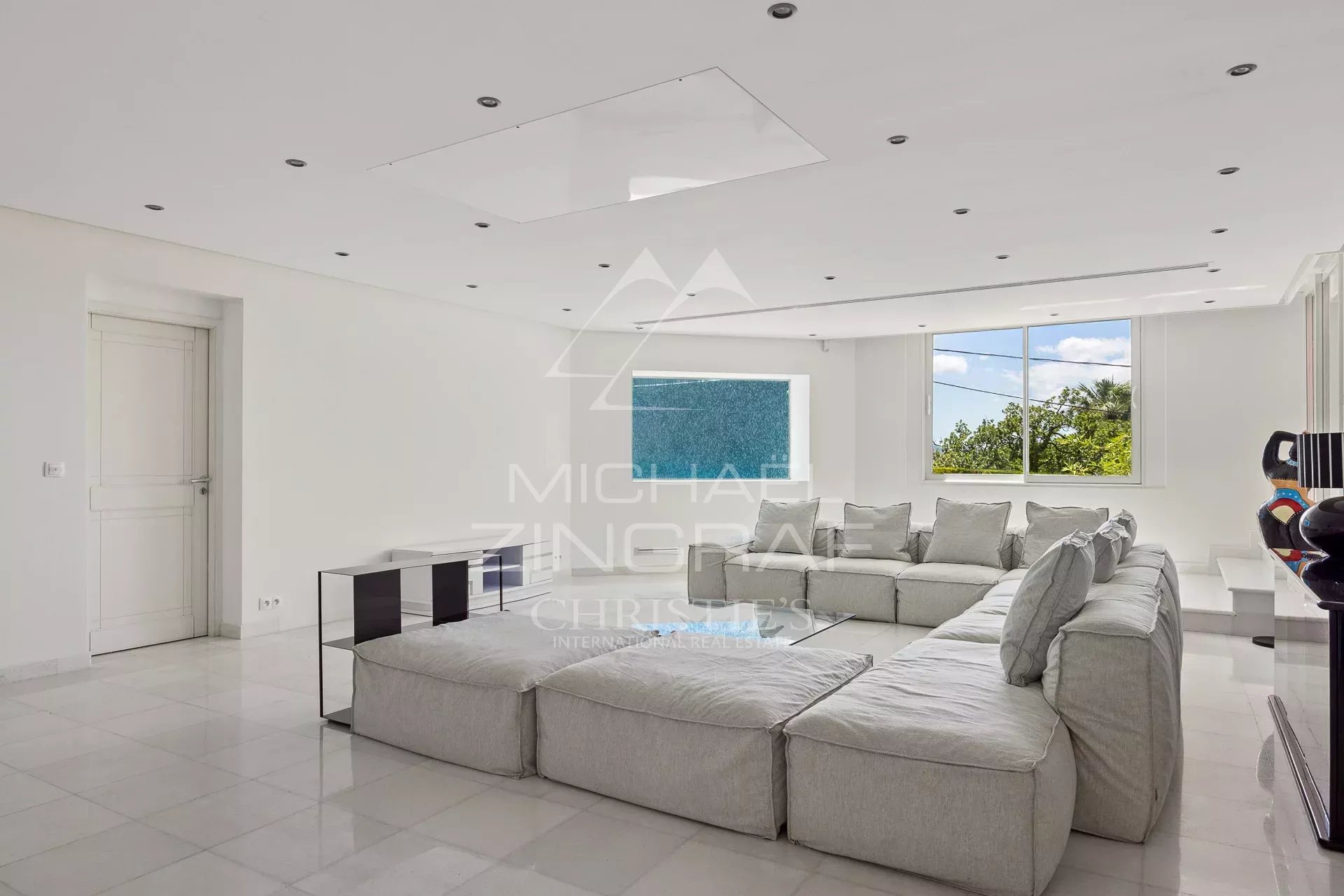 Cannes - Somptueuse villa neuve
