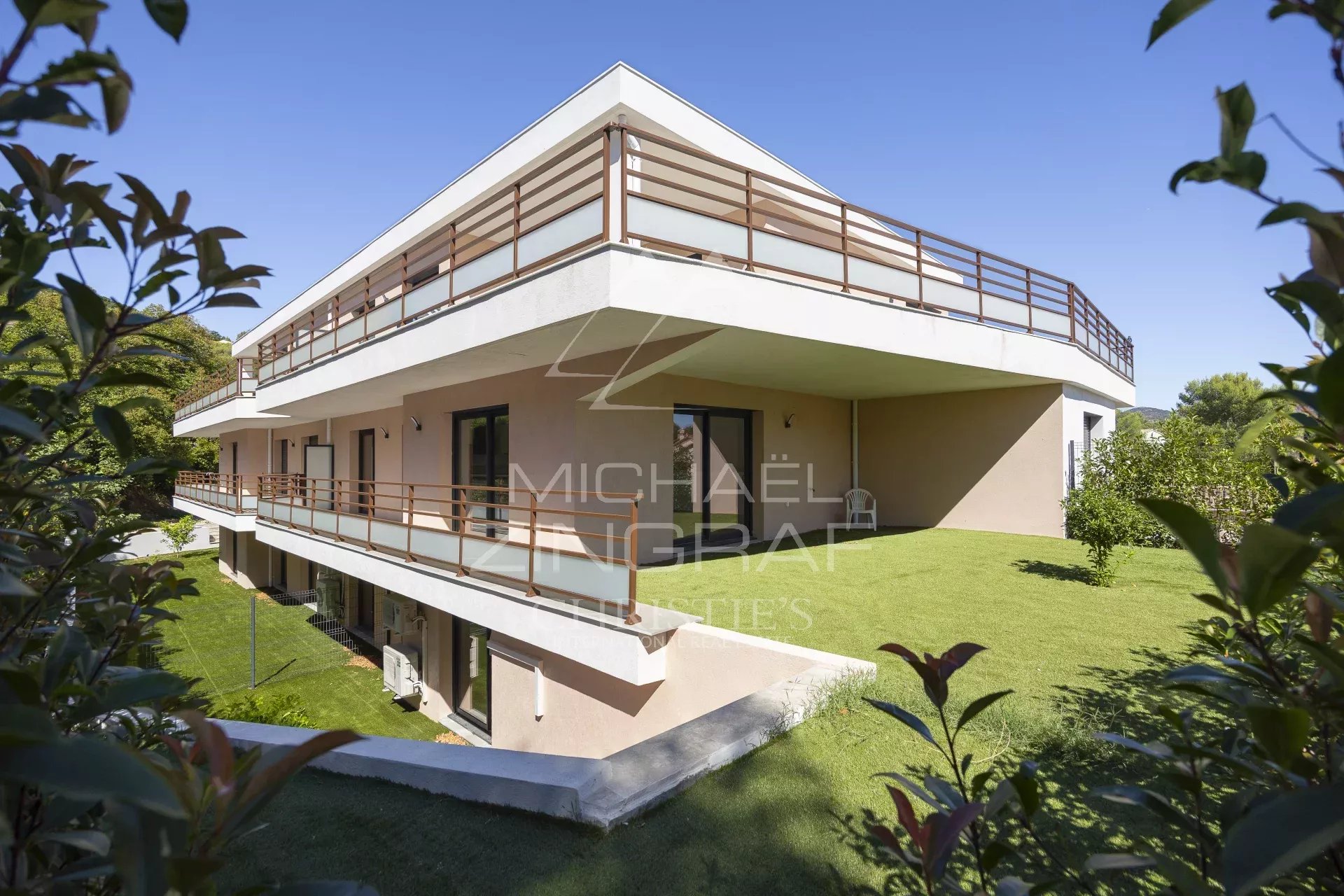 Saint-Raphaël - New apartment in a sought-after neighborhood