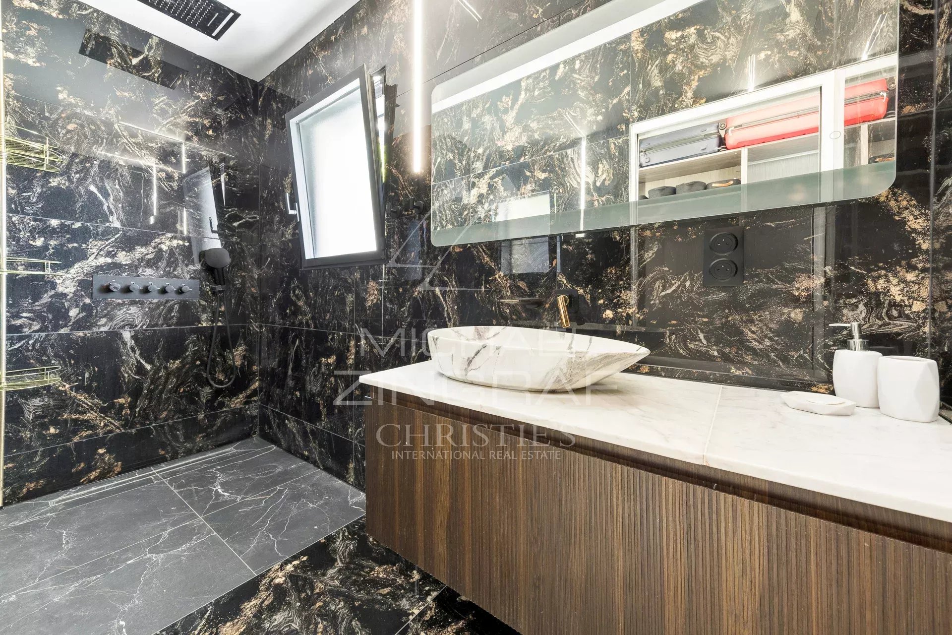Tanneron – traumhafte Luxusvilla mit Meerblick