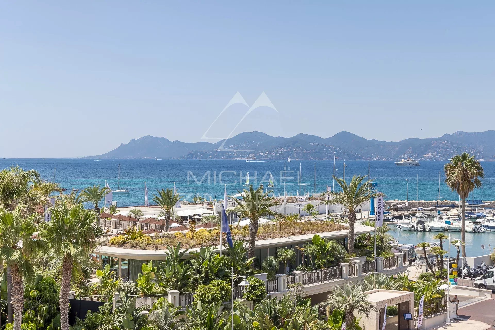 Cannes – Pointe Croisette – 3-Zimmer-Wohnung mit Terrasse