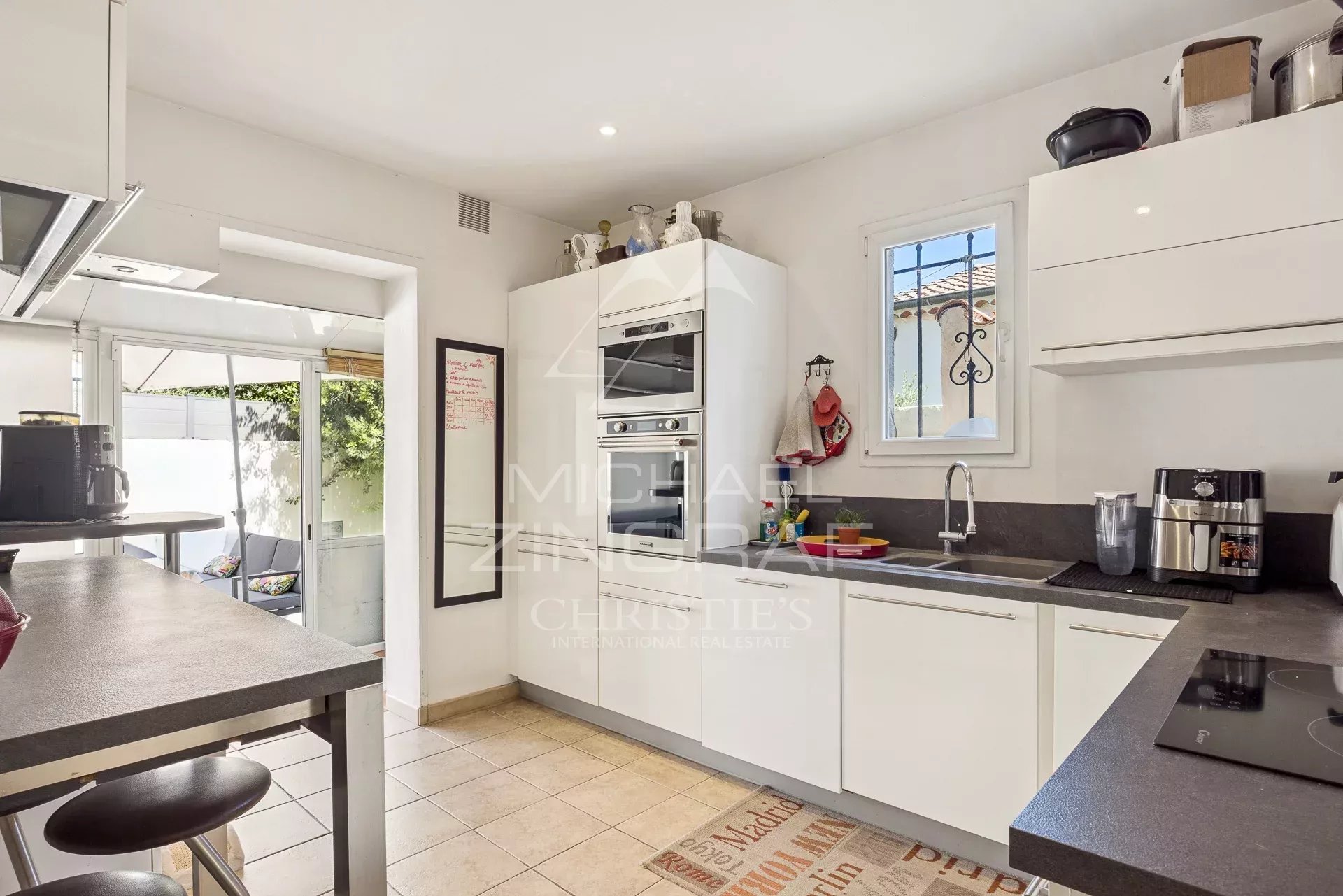 Nahe Nizza - Charmantes Familienanwesen in 300m Entfernung von den Stränden