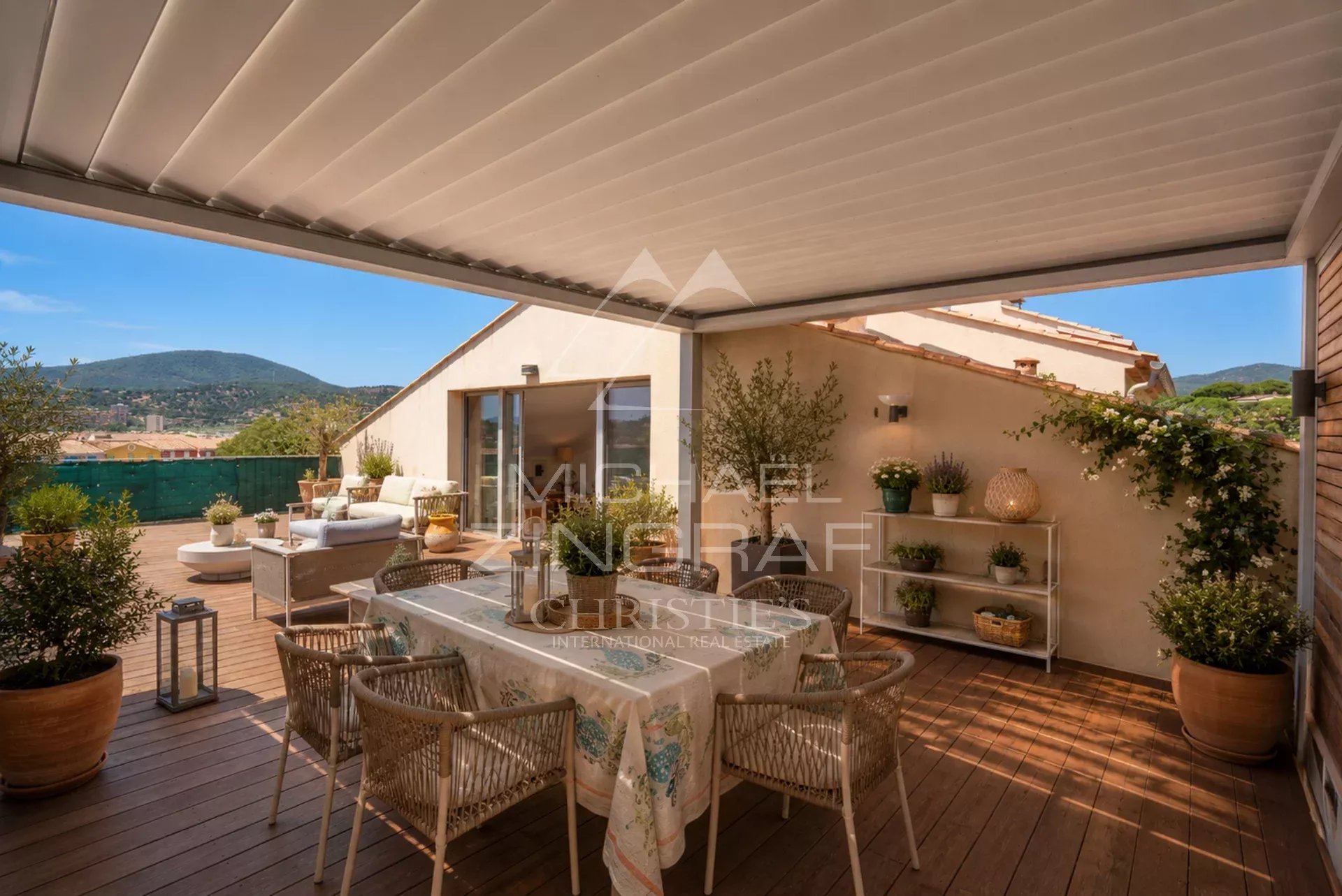 Rooftop Terrace - Exceptional Apartment – Sainte-Maxime Town Centre