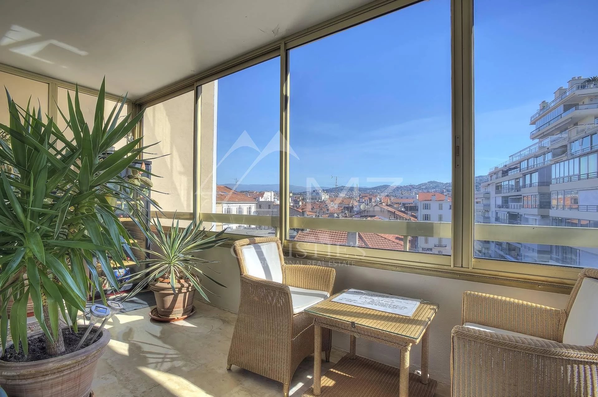 Cannes - Croisette - Luxurious Apartment