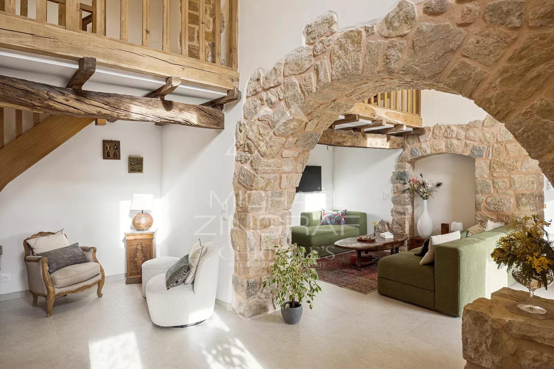 Renovierter Schafstall aus dem 18. Jahrhundert mit Panoramablick