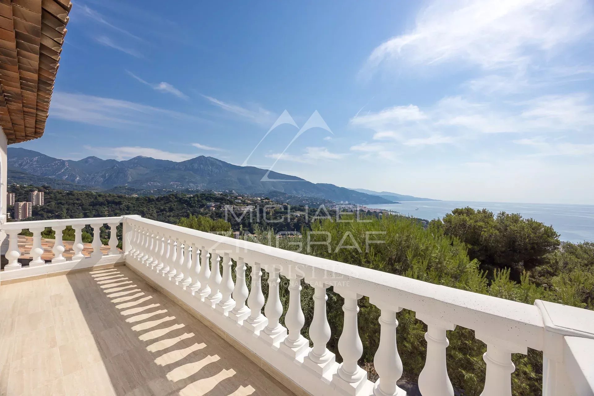 ROQUEBRUNE-CAP-MARTIN – PANORAMIC SEA VIEW