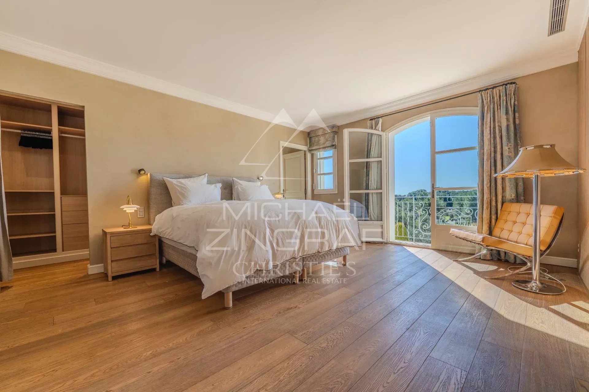 Proche Mougins - Bastide provençale au calme - 5 chambres