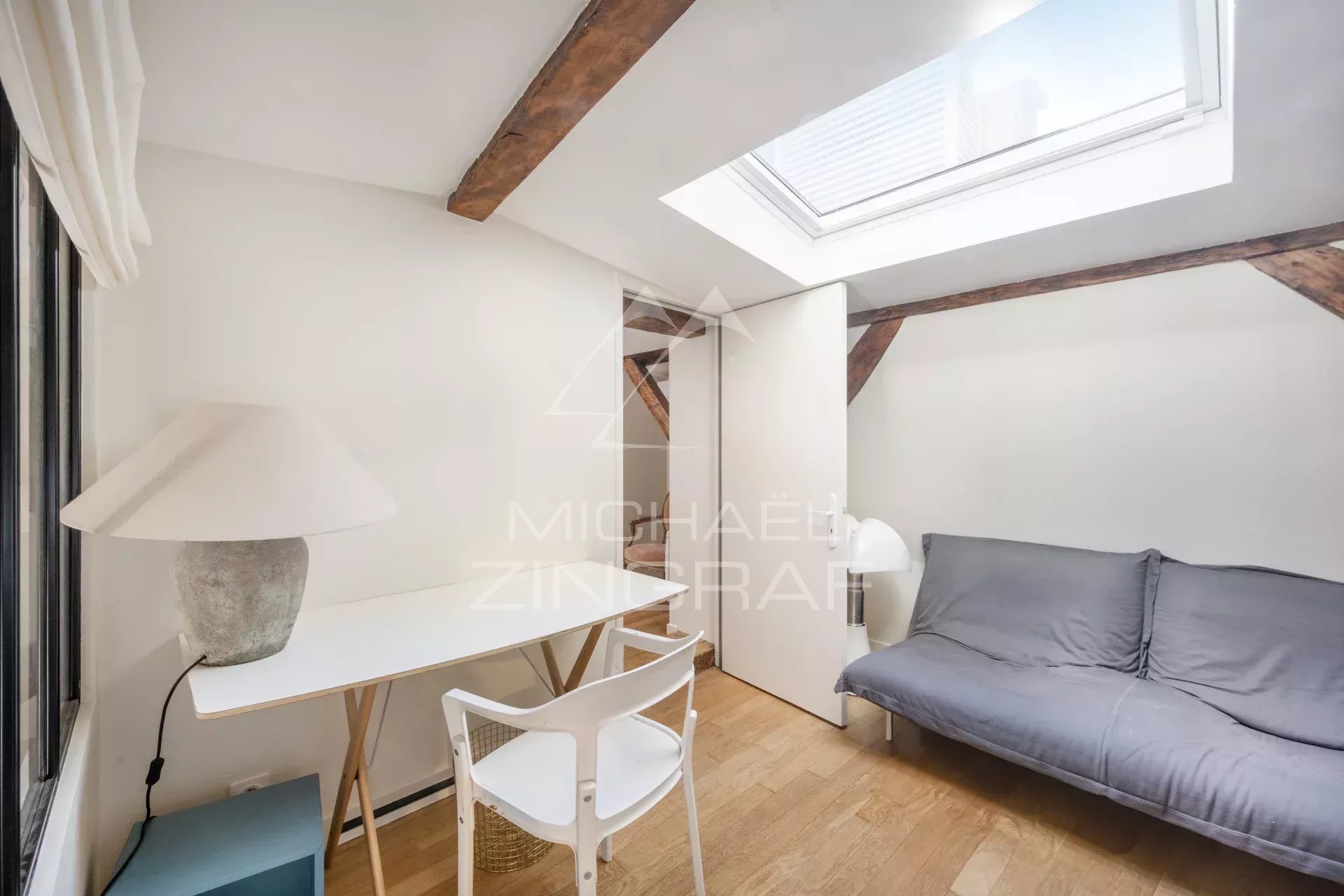 To Sell - 3 Bedrooms - Rue de Babylone