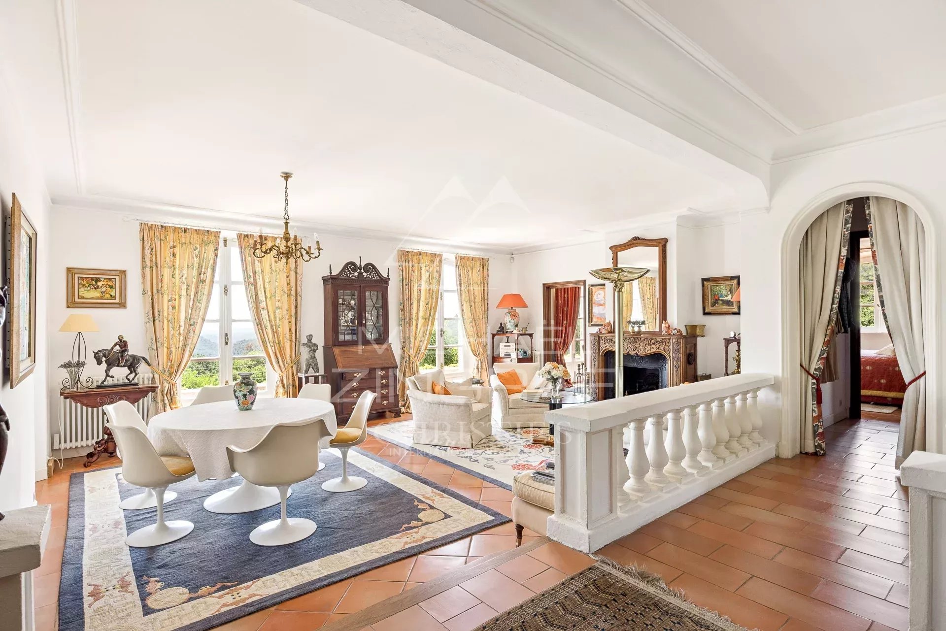 Vence: Charmante Villa im provenzalischen Stil mit Meerblick