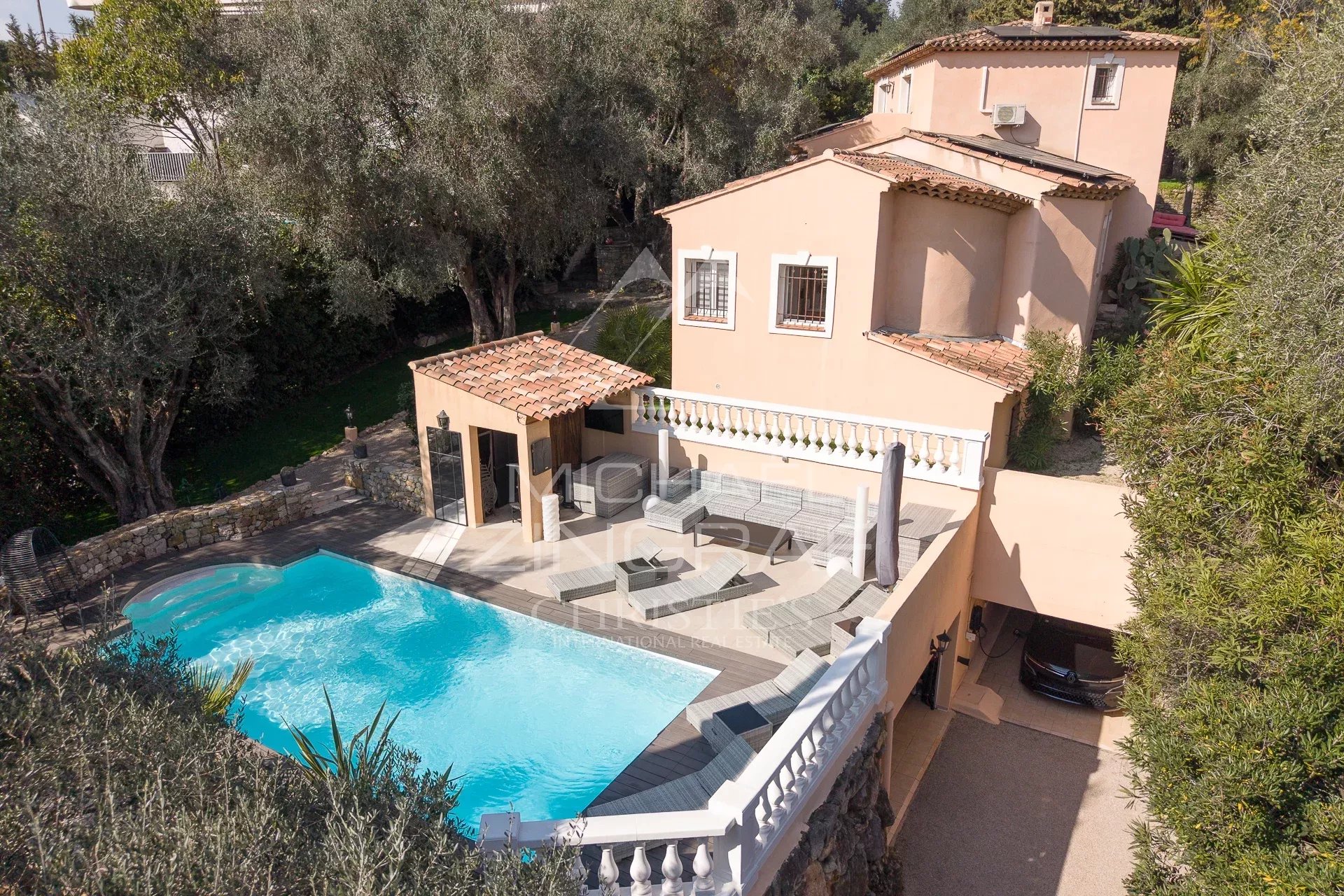 Residential Le Cannet - Elegance and Serenity in a Privileged Setting