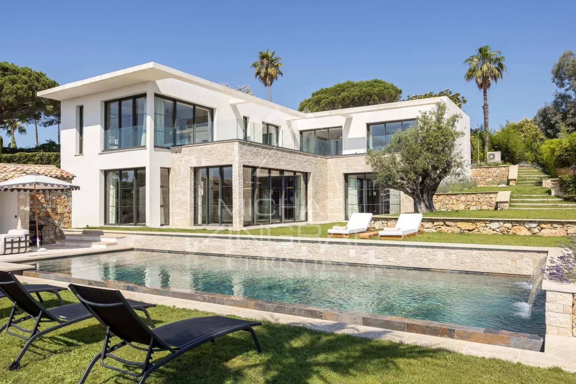 Super Cannes – Stunning Contemporary Villa with Panoramic Sea View – Private Estate