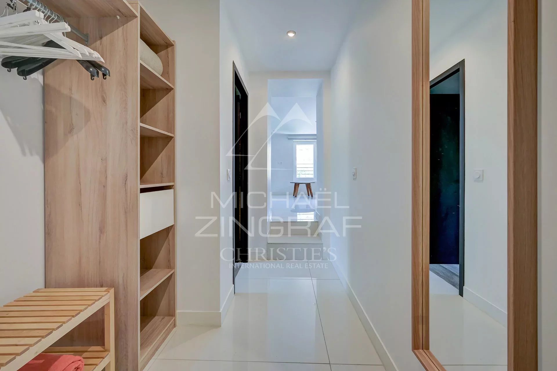 Proche Aix-en-Provence, Élégante propriété avec piscine