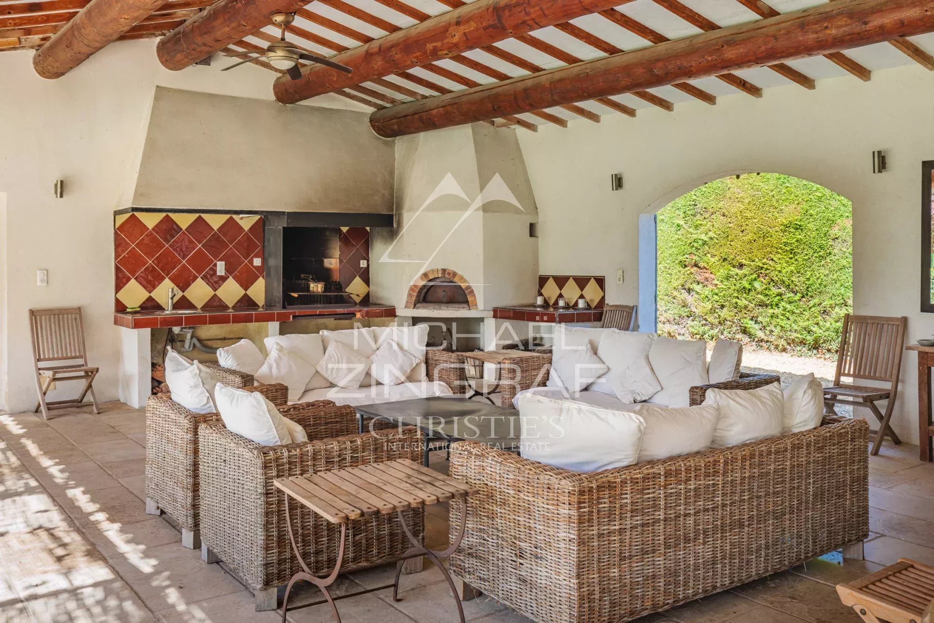 Somptueuse propriété entre Alpilles et Camargue