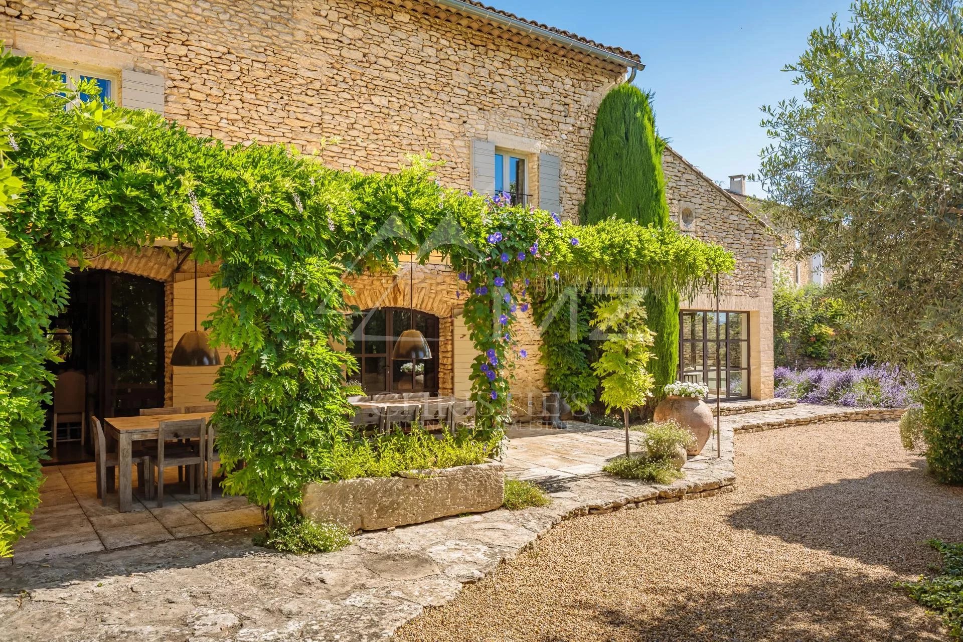 Close to Gordes - Charming house in the village