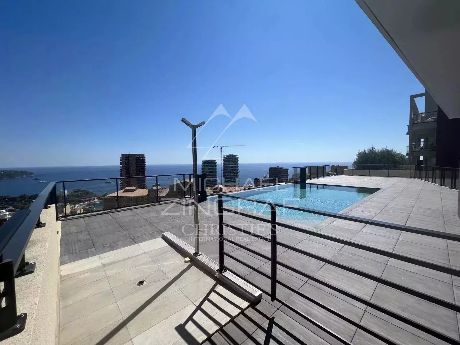 Beausoleil - Apartment in a modern residence with swimming pool