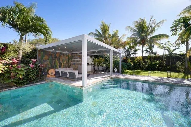 Luxury 4 bedroom Villa in Grand Bay